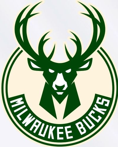 Milwaukee Bucks short