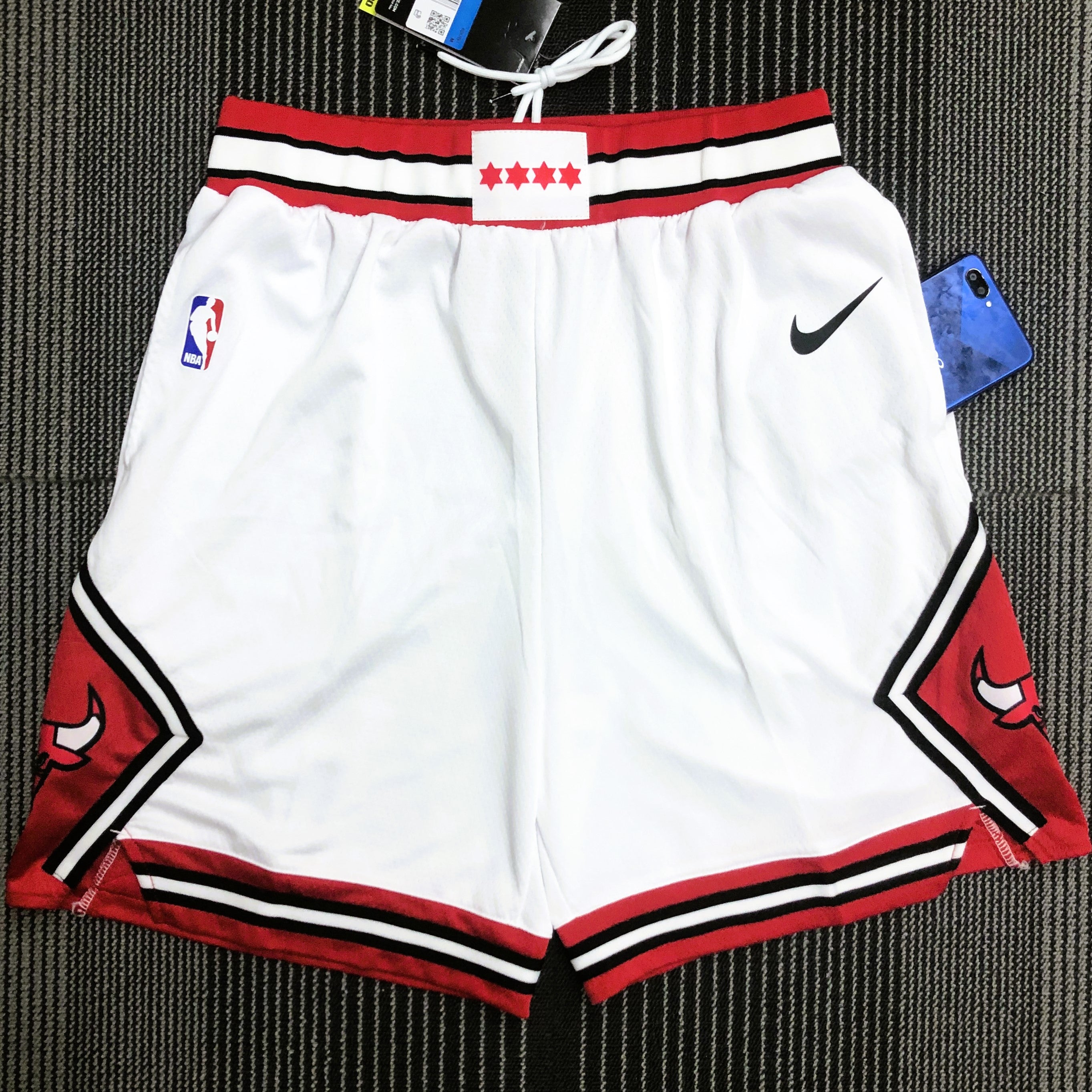 CHICAGO BULLS short