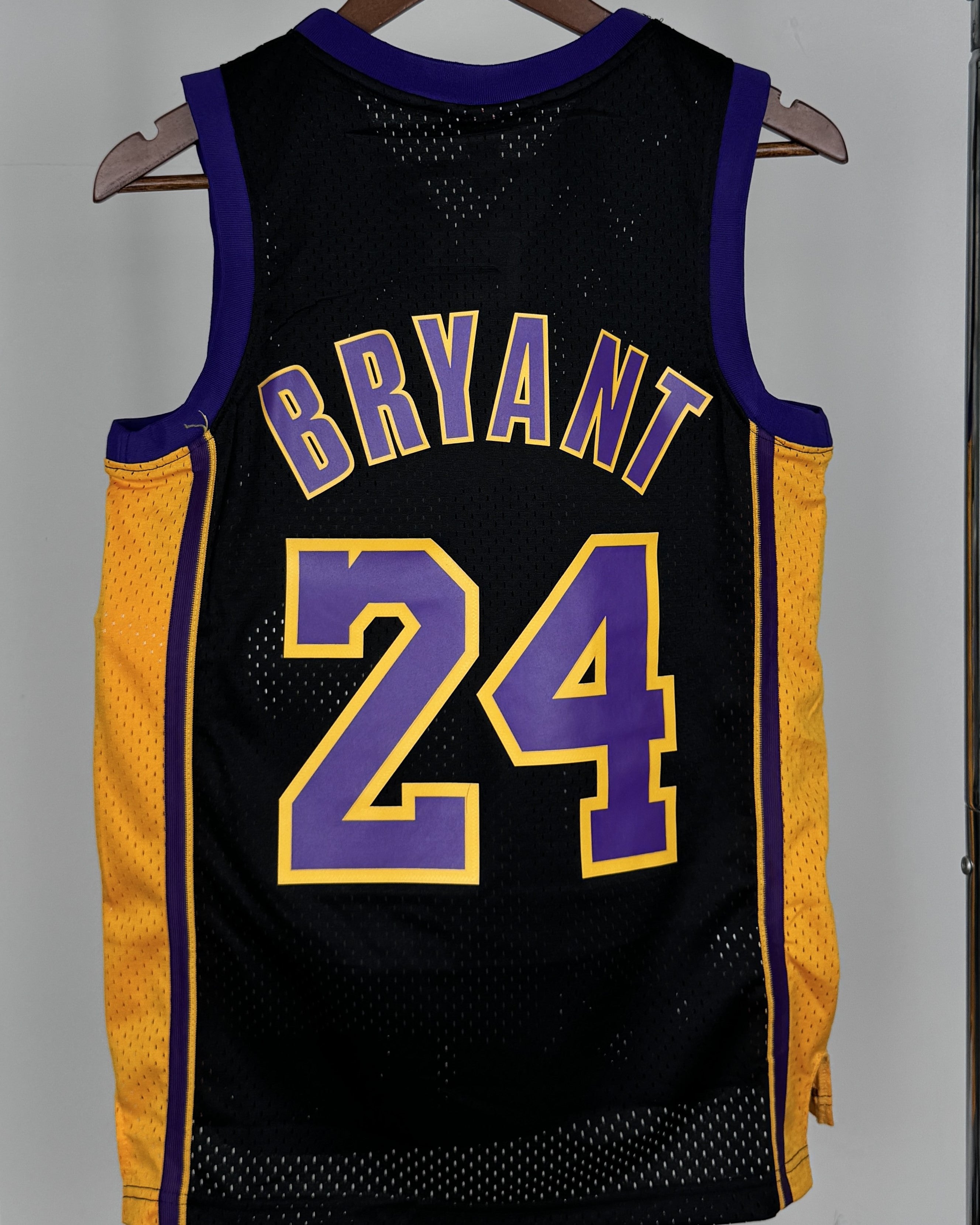 BRYANT KOBE (LaL)