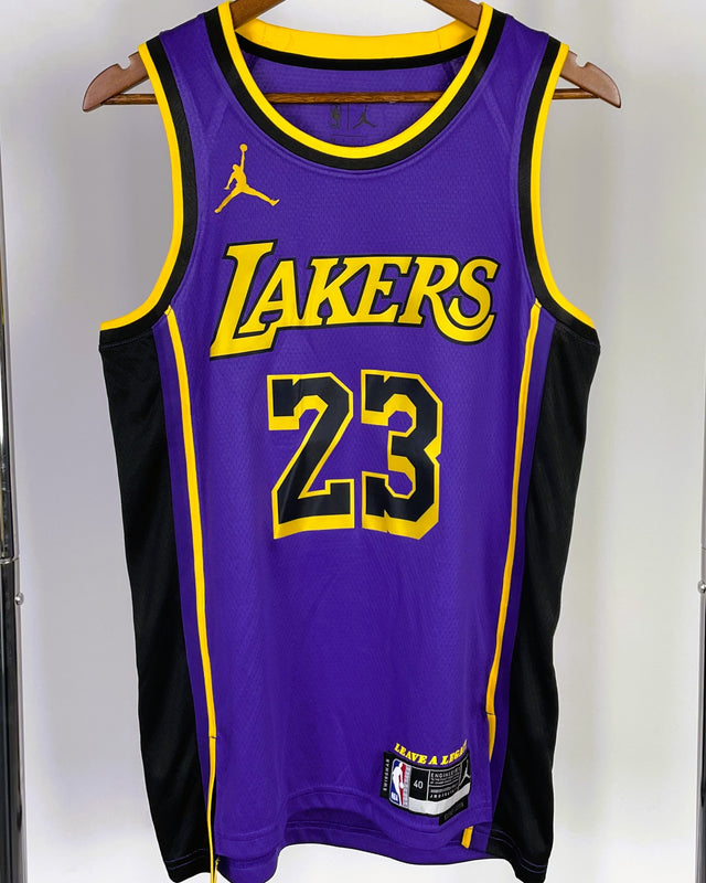 JAMES LEBRON (Los Angeles Lakers)