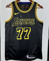 DONCIC LUKA (Los Angeles Lakers)