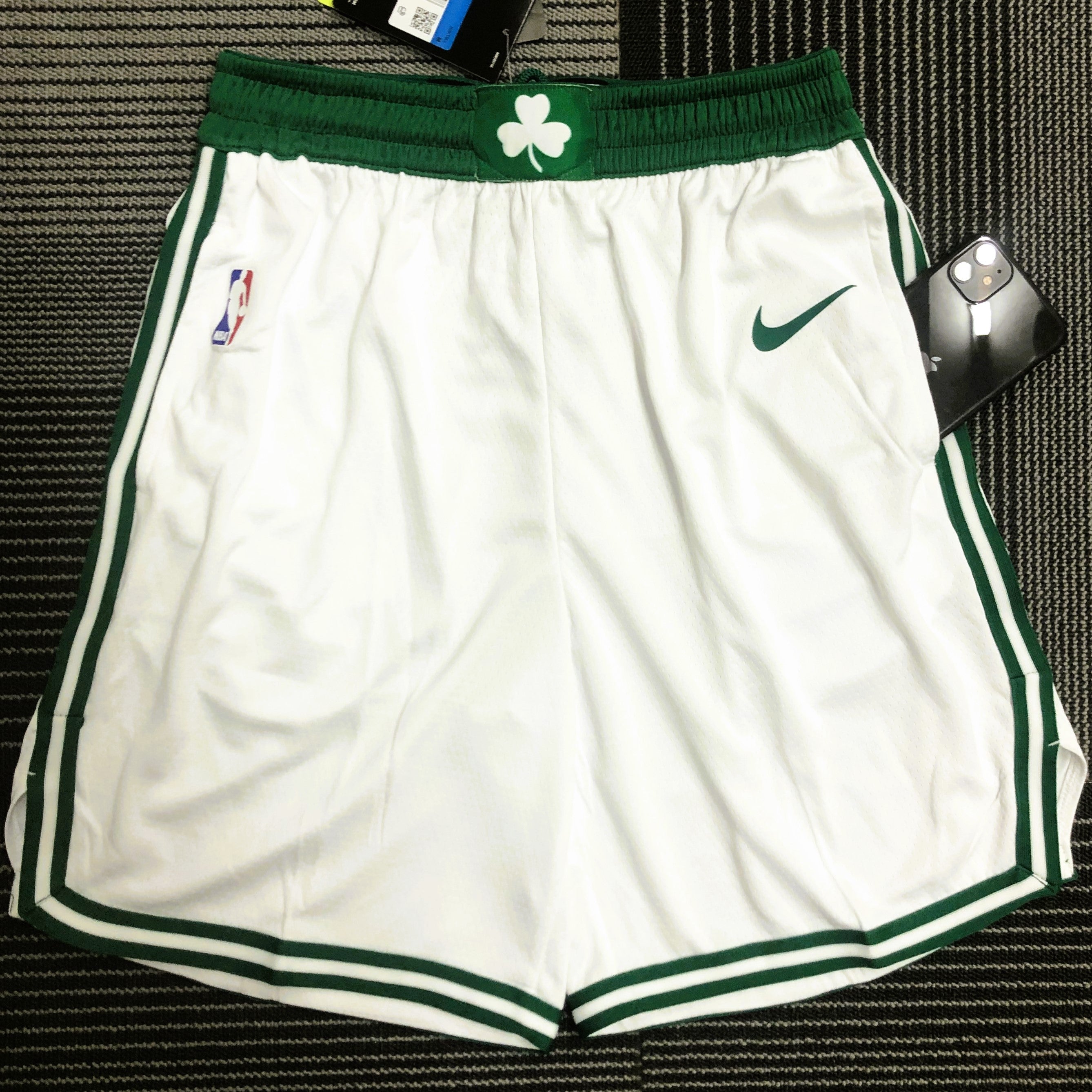 BOSTON CELTICS short