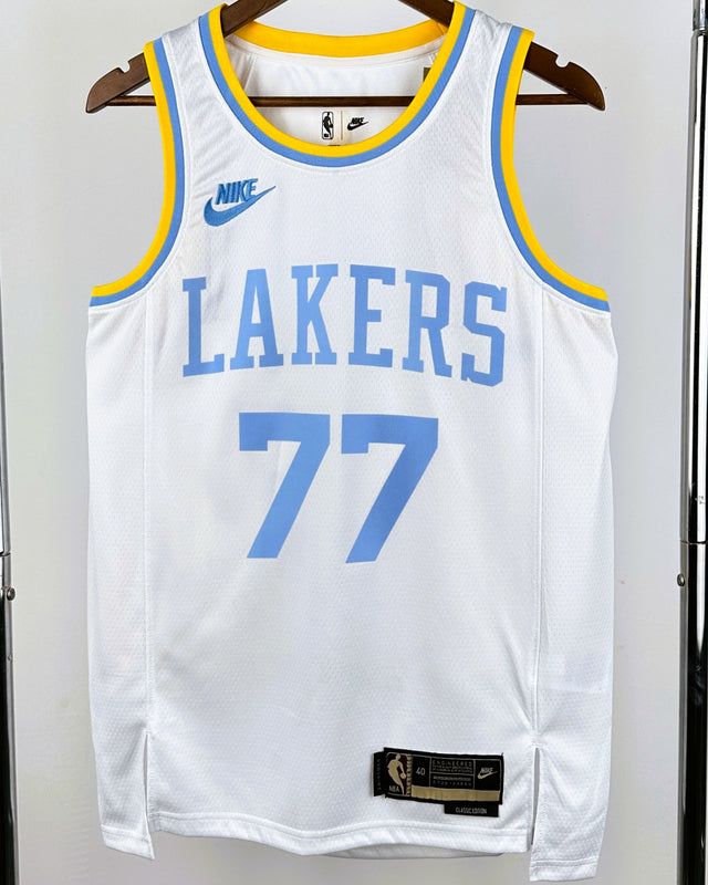DONCIC LUKA (Los Angeles Lakers)