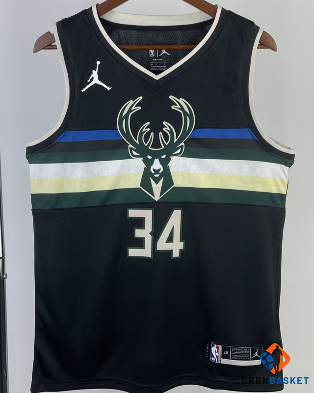 ANTETOKOUNMPO GIANNIS (Milwaukee Bucks)