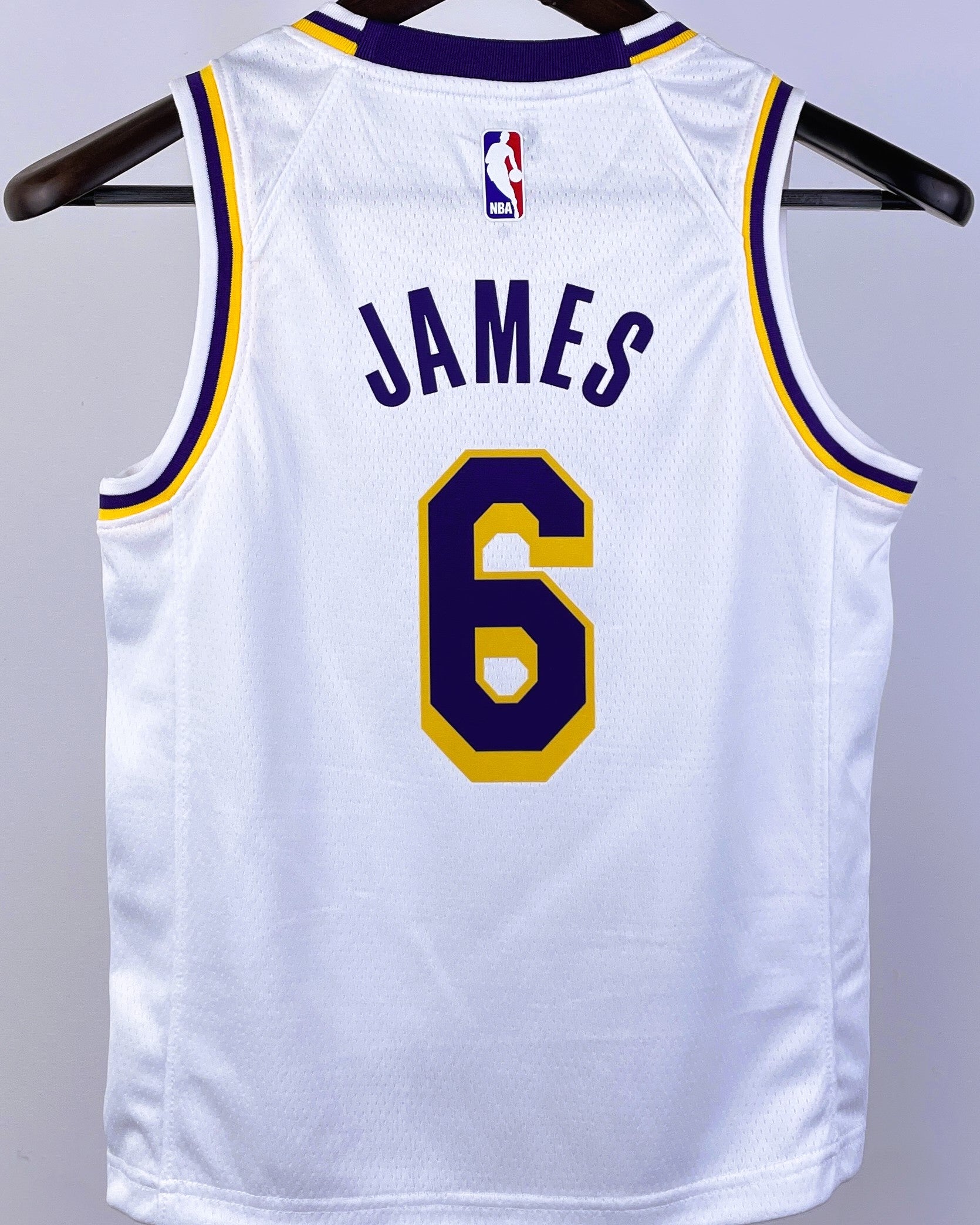 JAMES LEBRON (LaL)