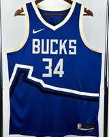 ANTETOKOUNMPO GIANNIS (Milwaukee Bucks)