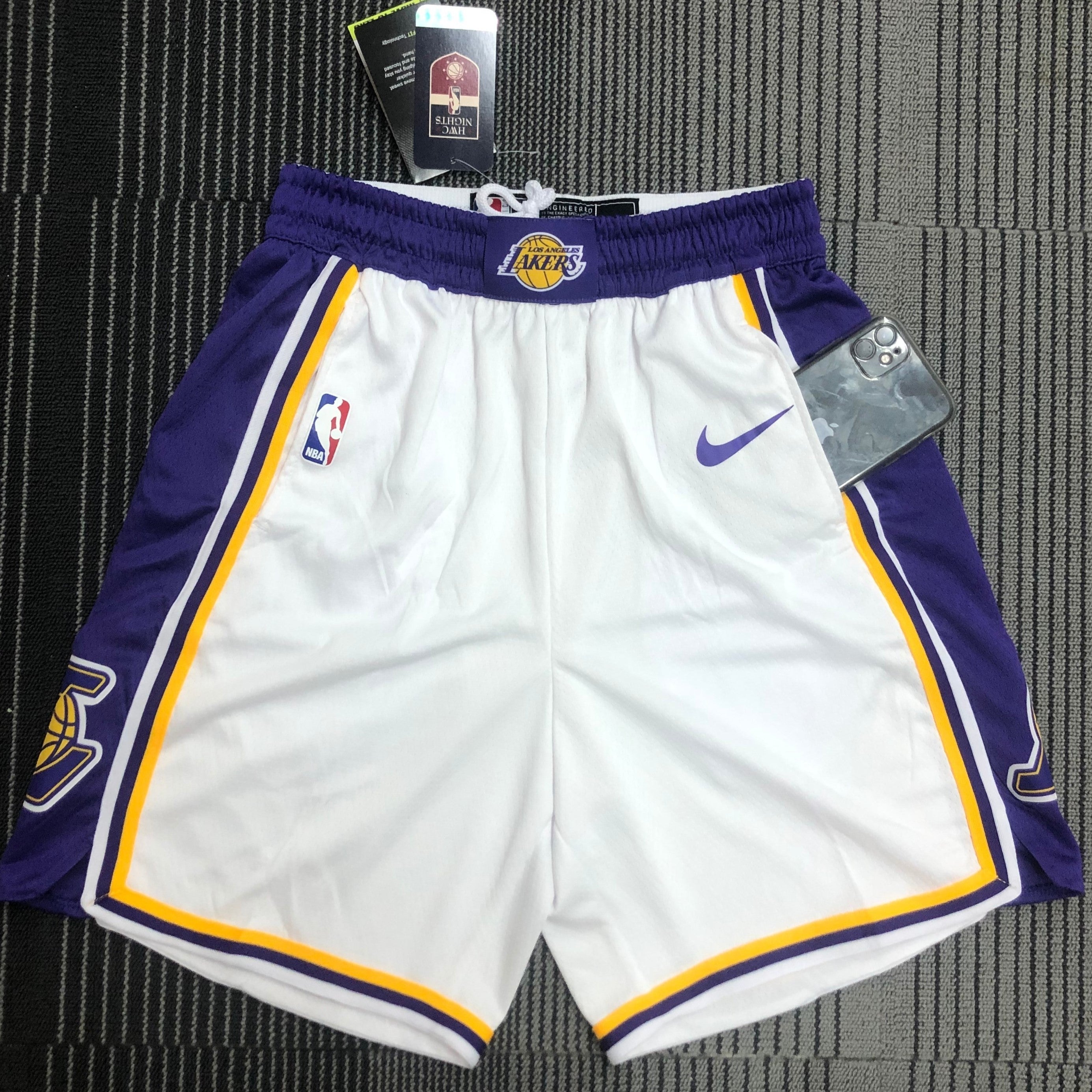 LOS ANGELES LAKERS short