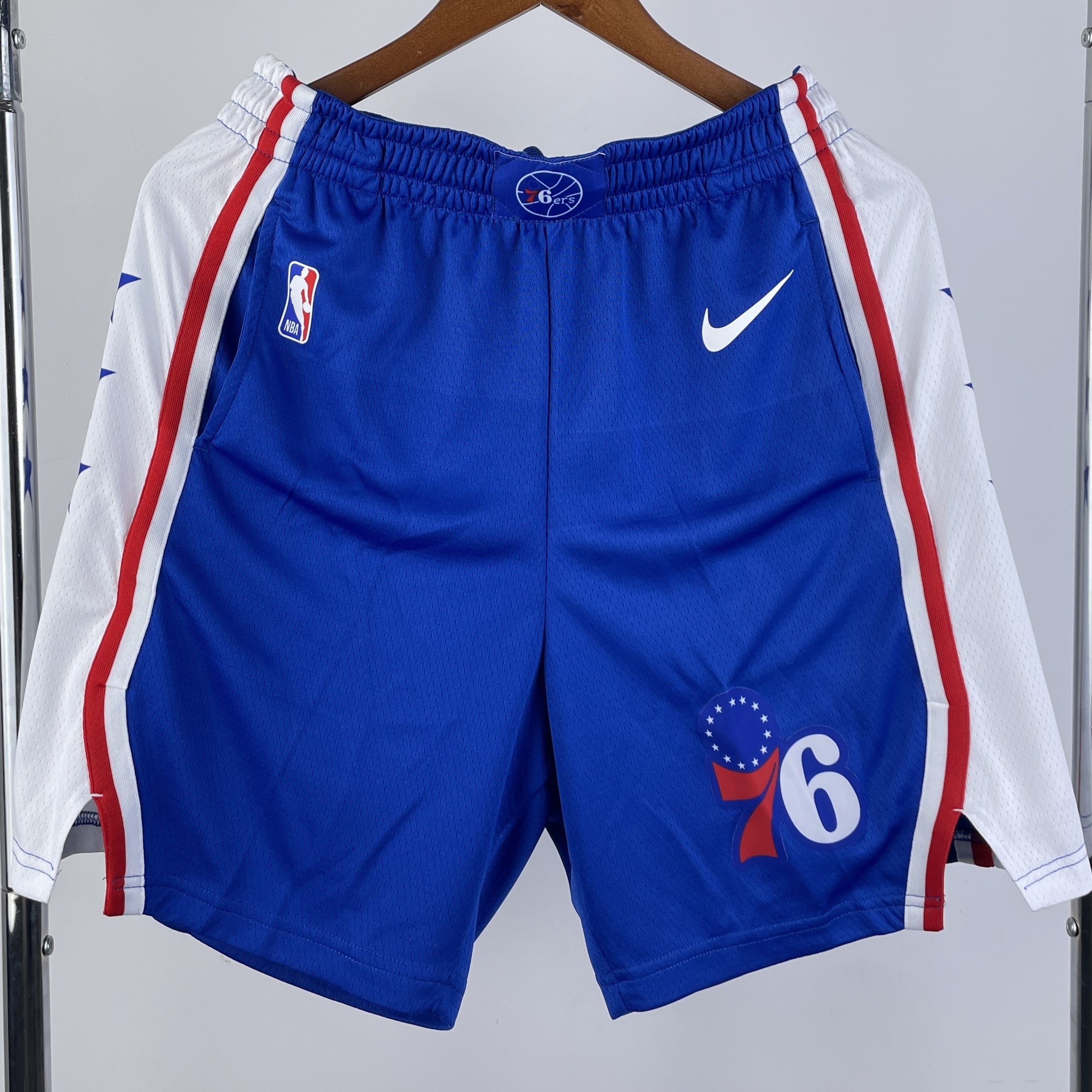 PHILADELPHIA 76ers short