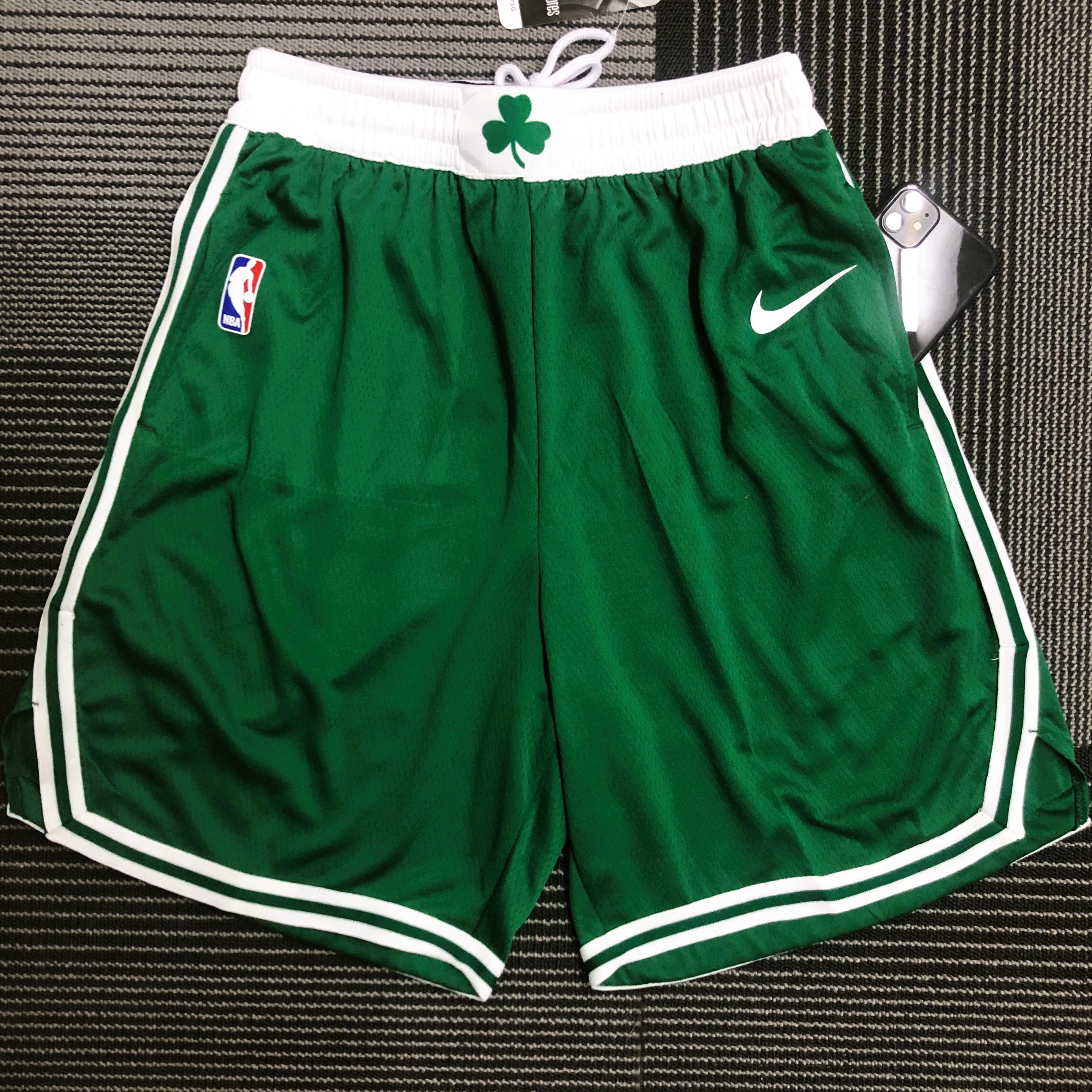 BOSTON CELTICS short