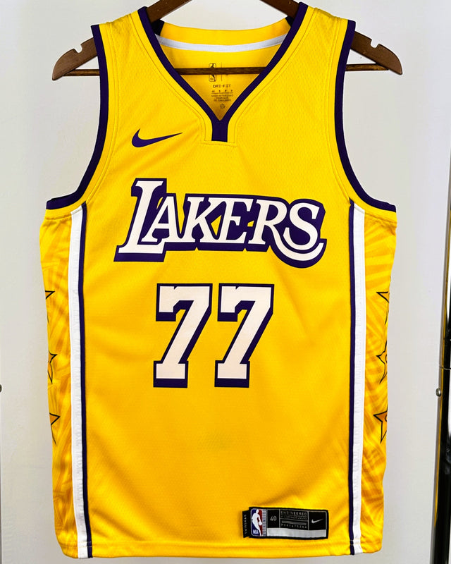 DONCIC LUKA (Los Angeles Lakers)