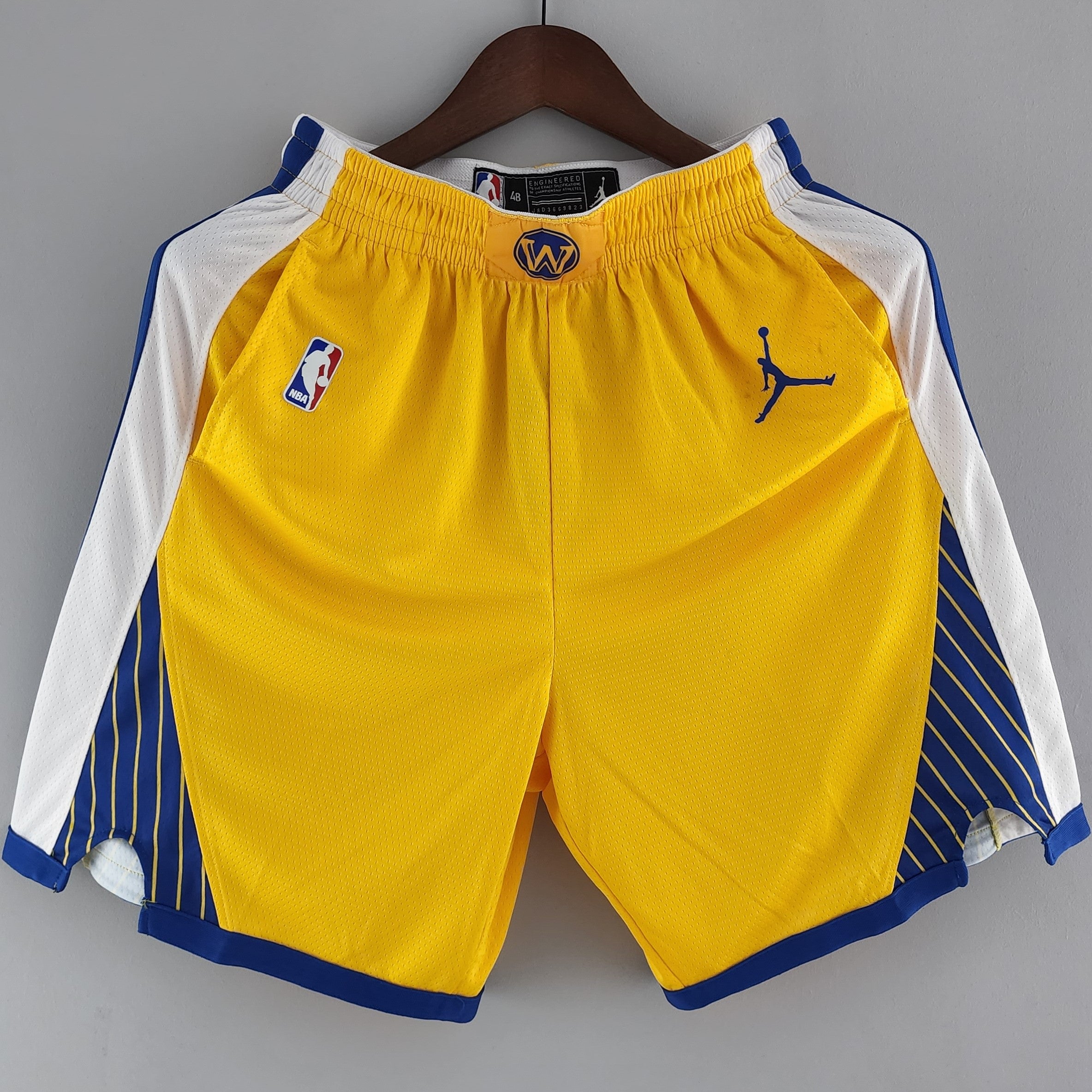 GOLDEN STATE WARRIORS short