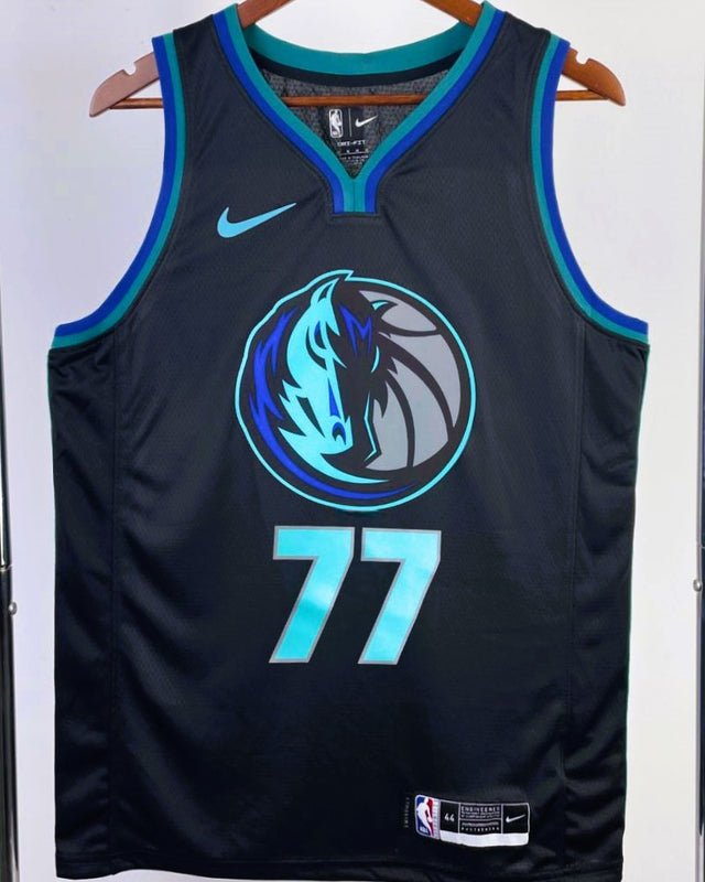 DONCIC LUKA (Dallas Mavericks)