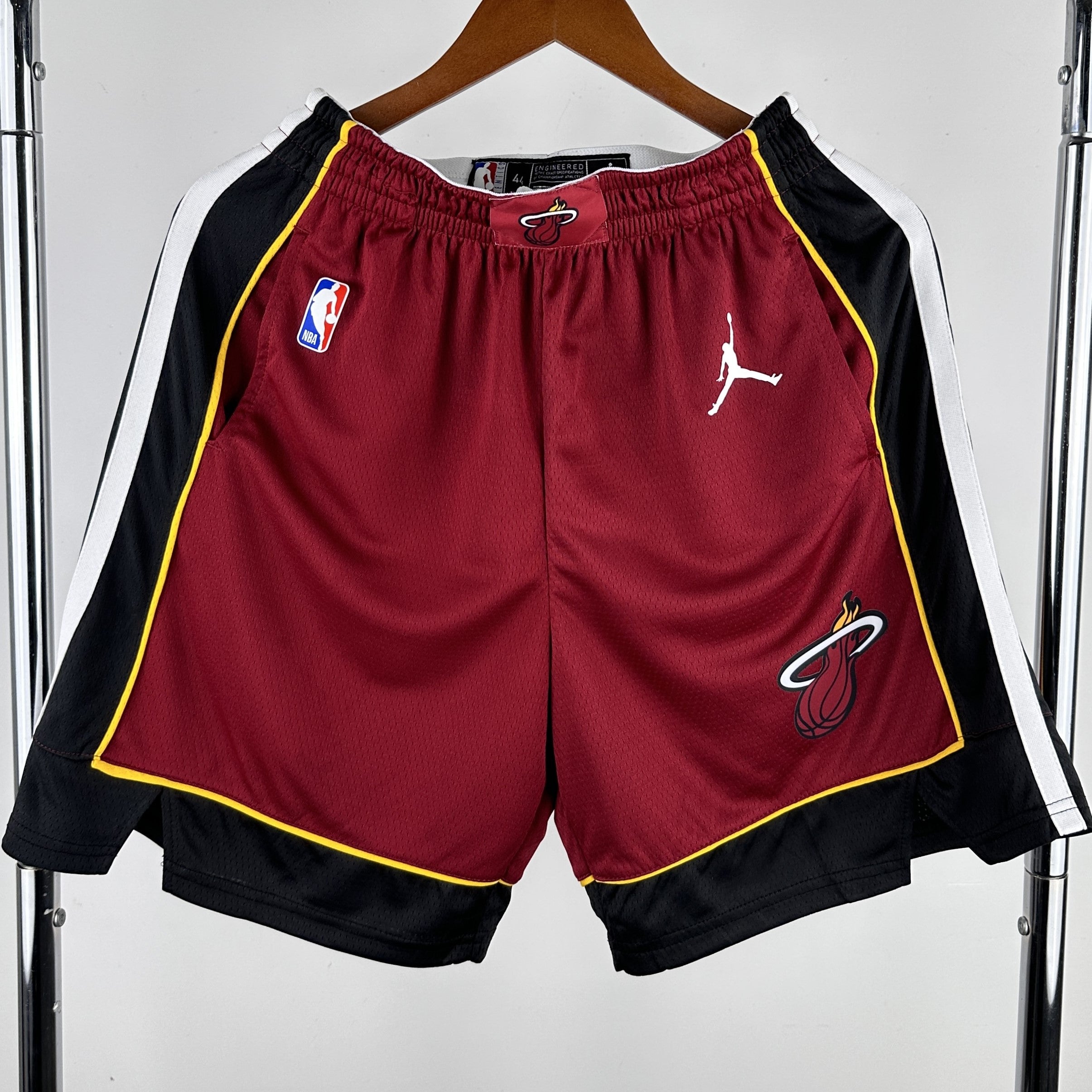 MIAMI HEAT short