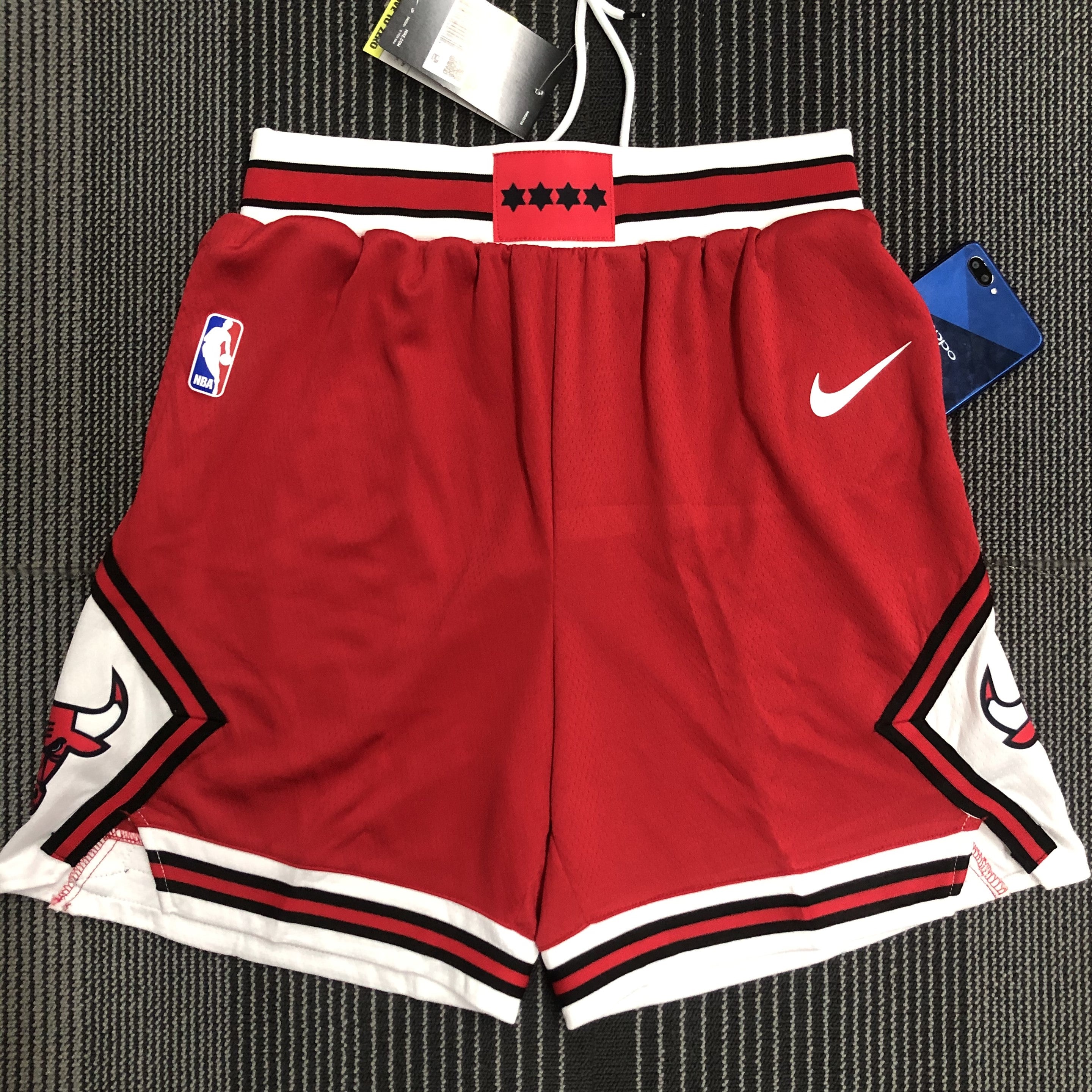 CHICAGO BULLS short