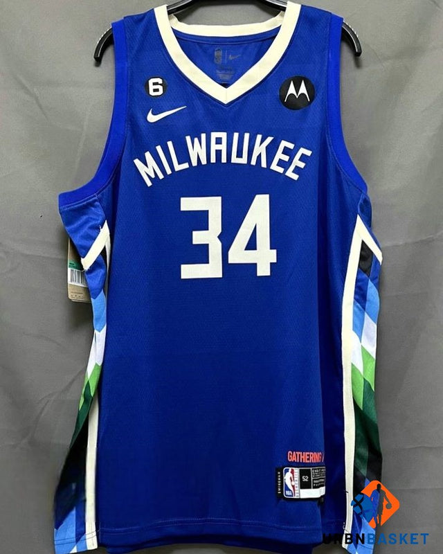 ANTETOKOUNMPO GIANNIS (Milwaukee Bucks)