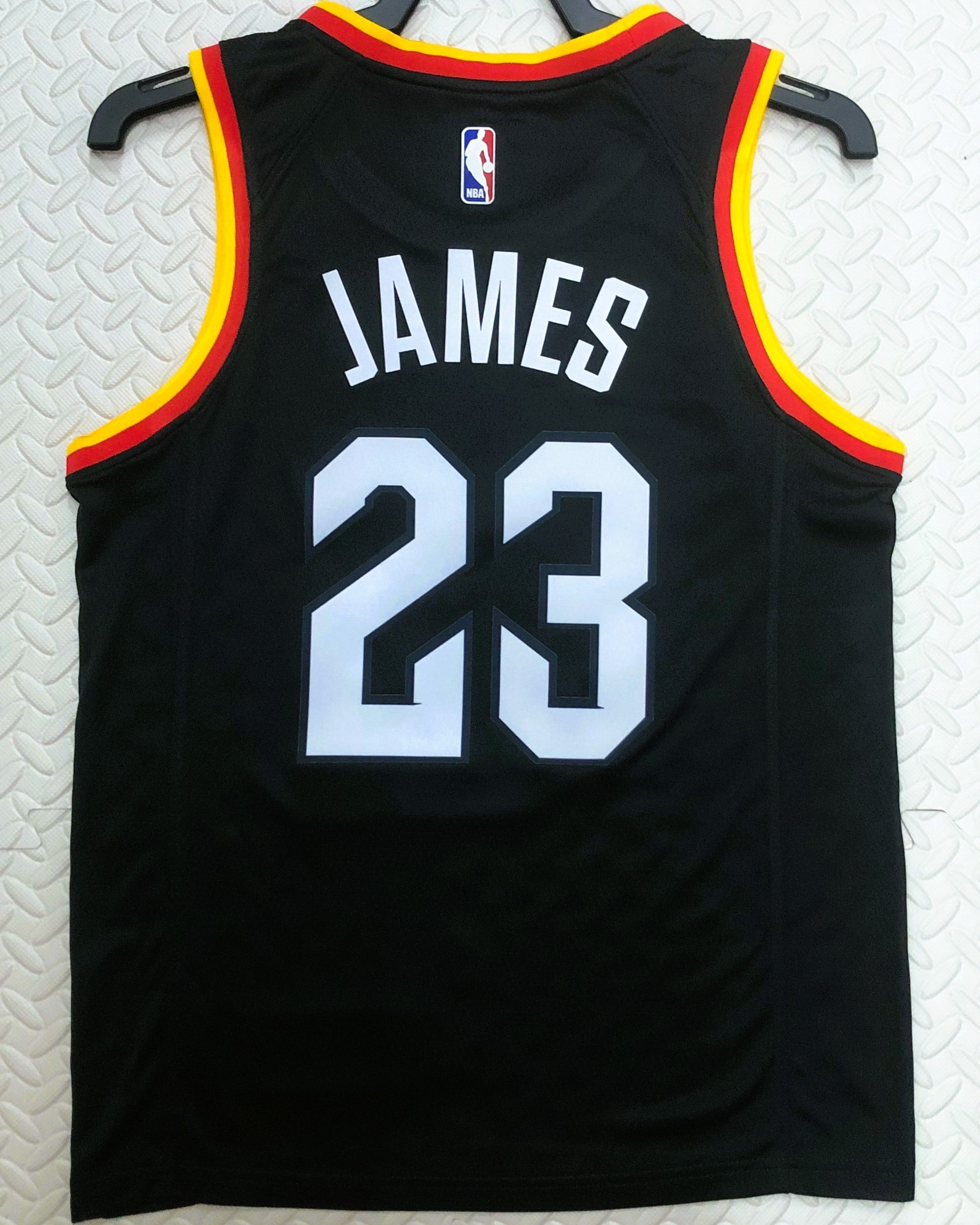 JAMES LEBRON (Cle)