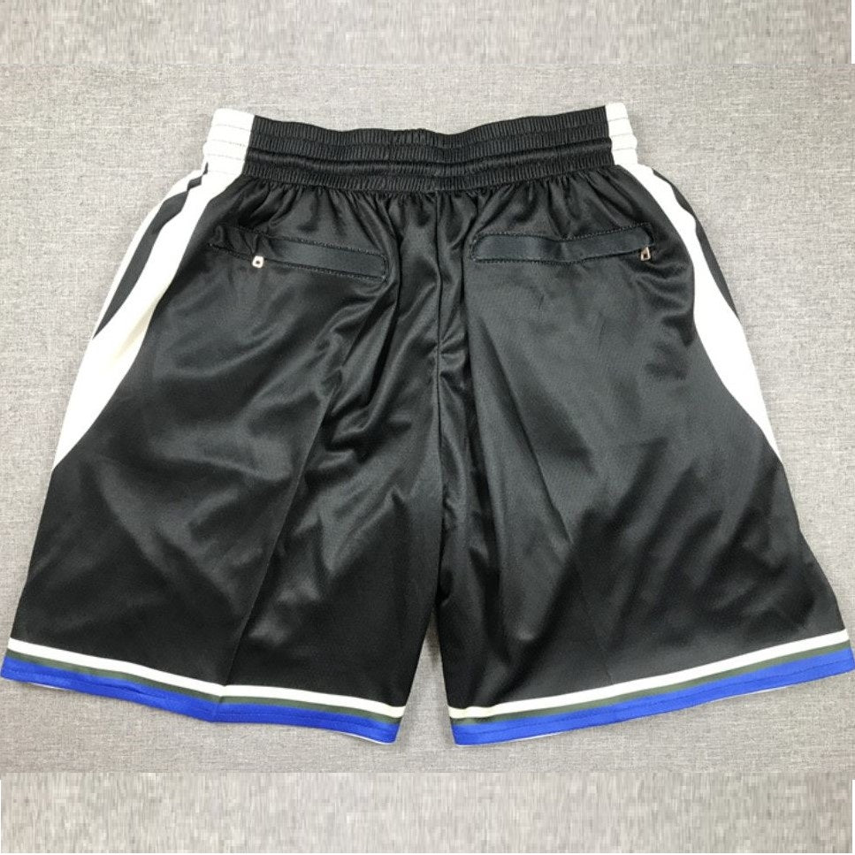 MILWAUKEE BUCKS short