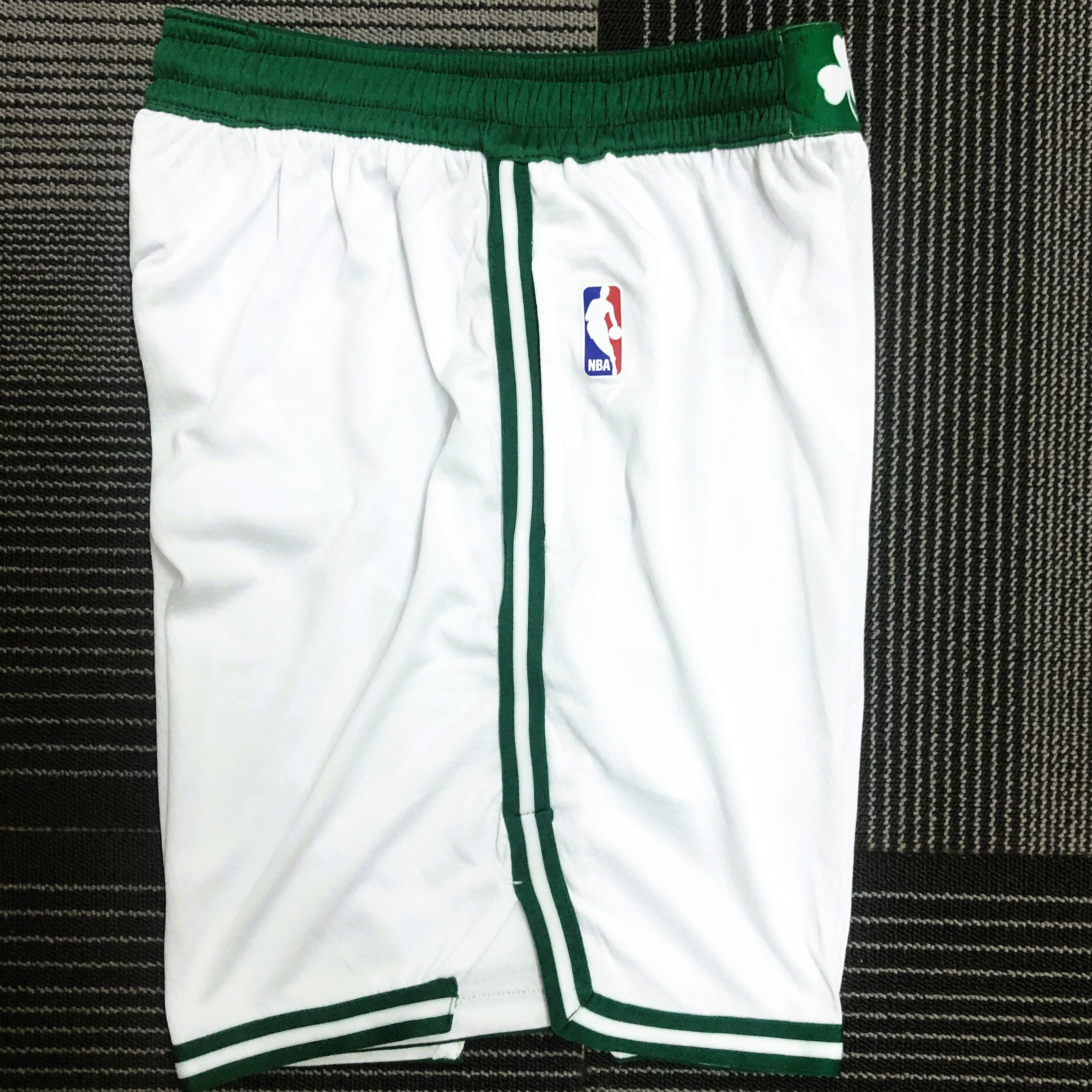 BOSTON CELTICS short