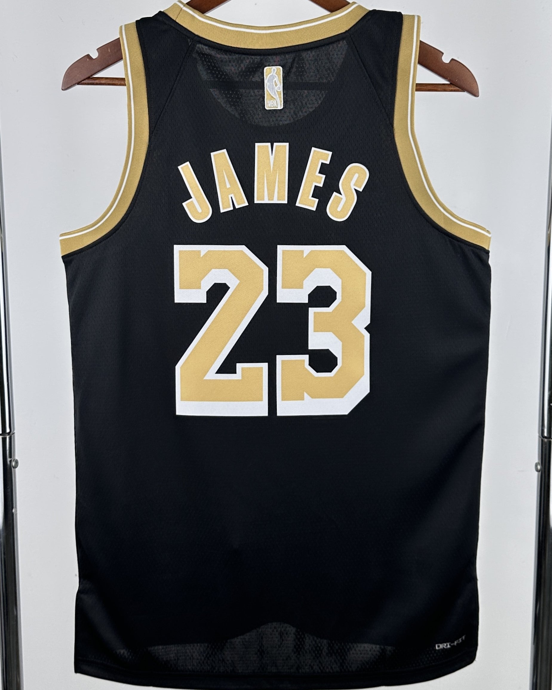 JAMES LEBRON (LaL)