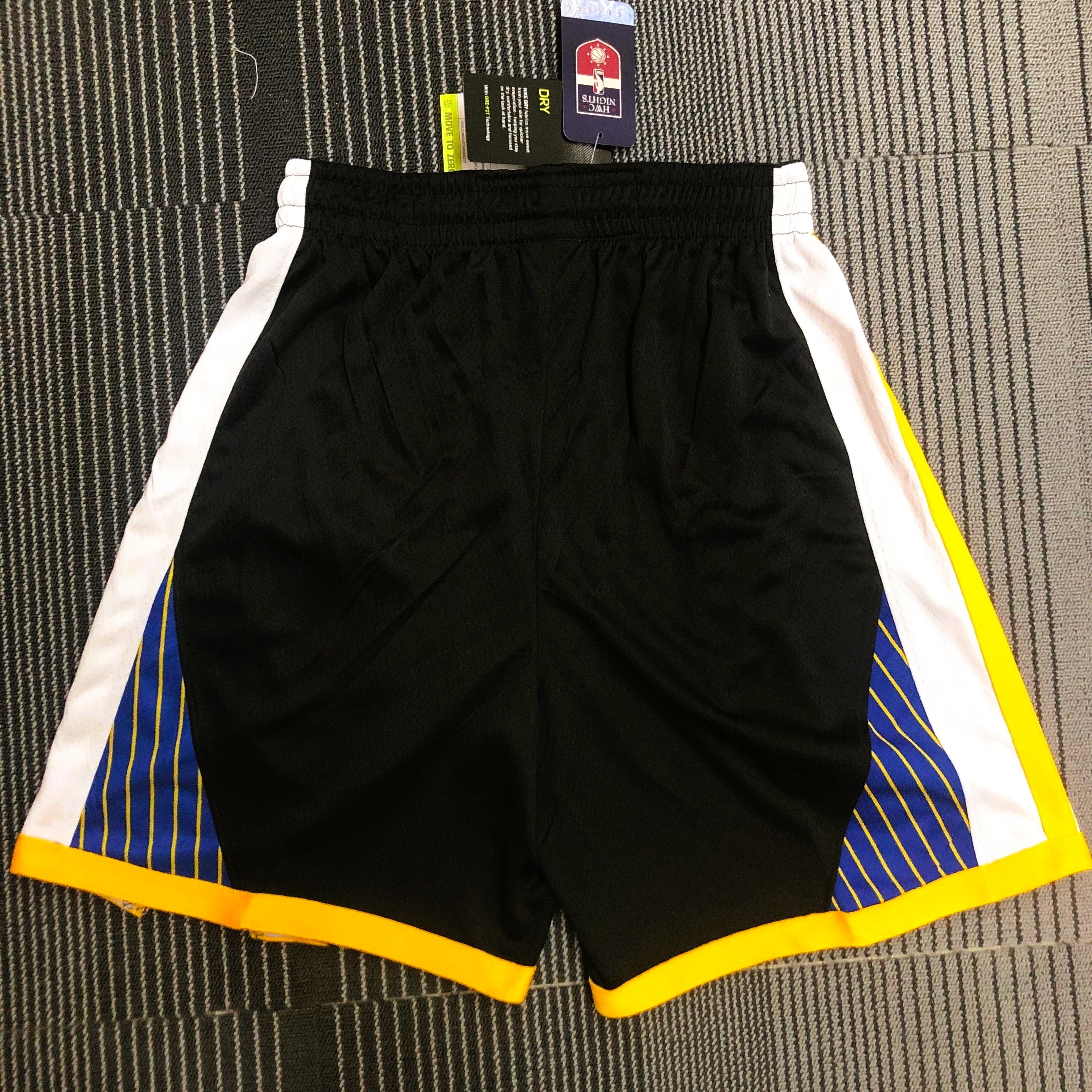 GOLDEN STATE WARRIORS short