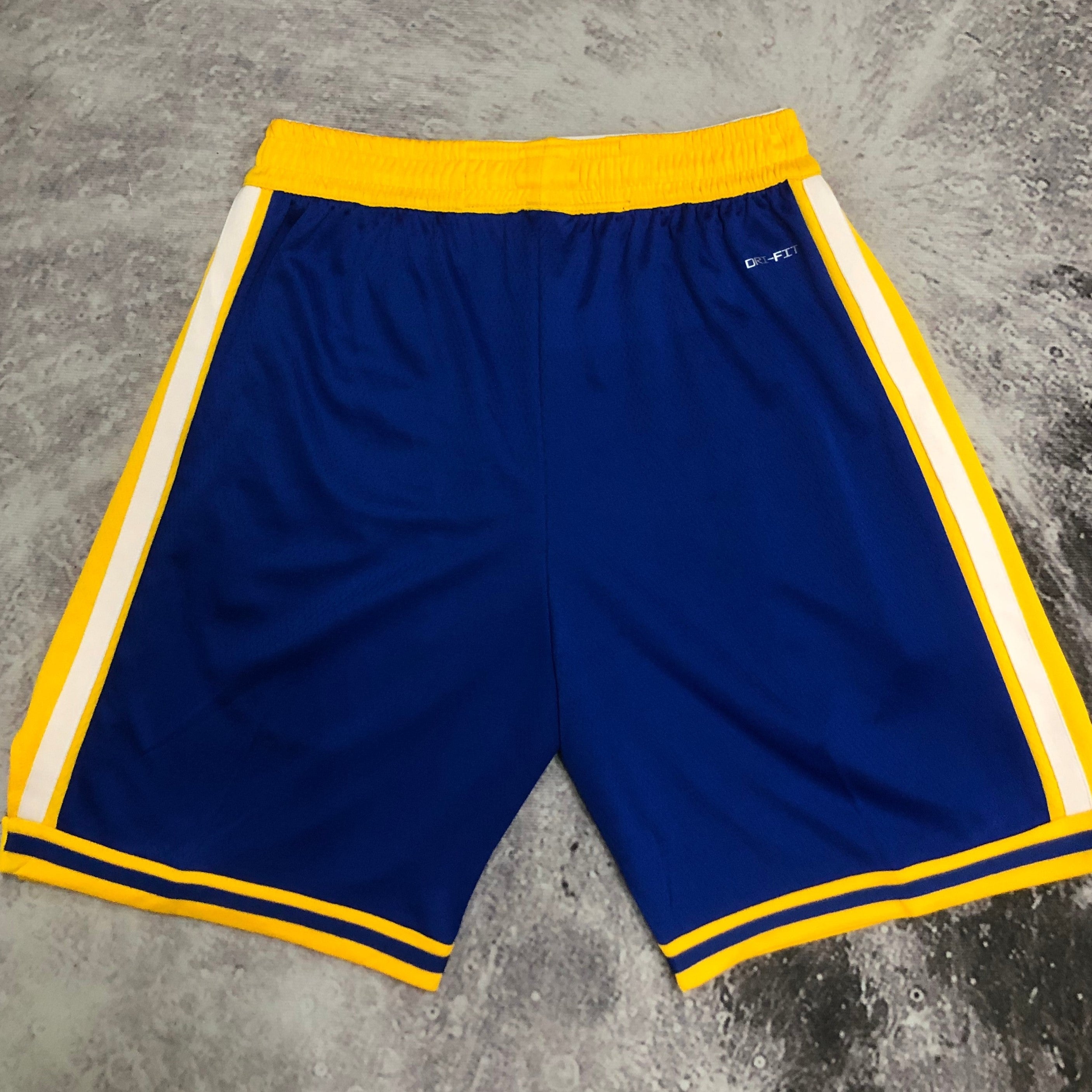 GOLDEN STATE WARRIORS short