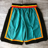 DETROIT PISTONS short