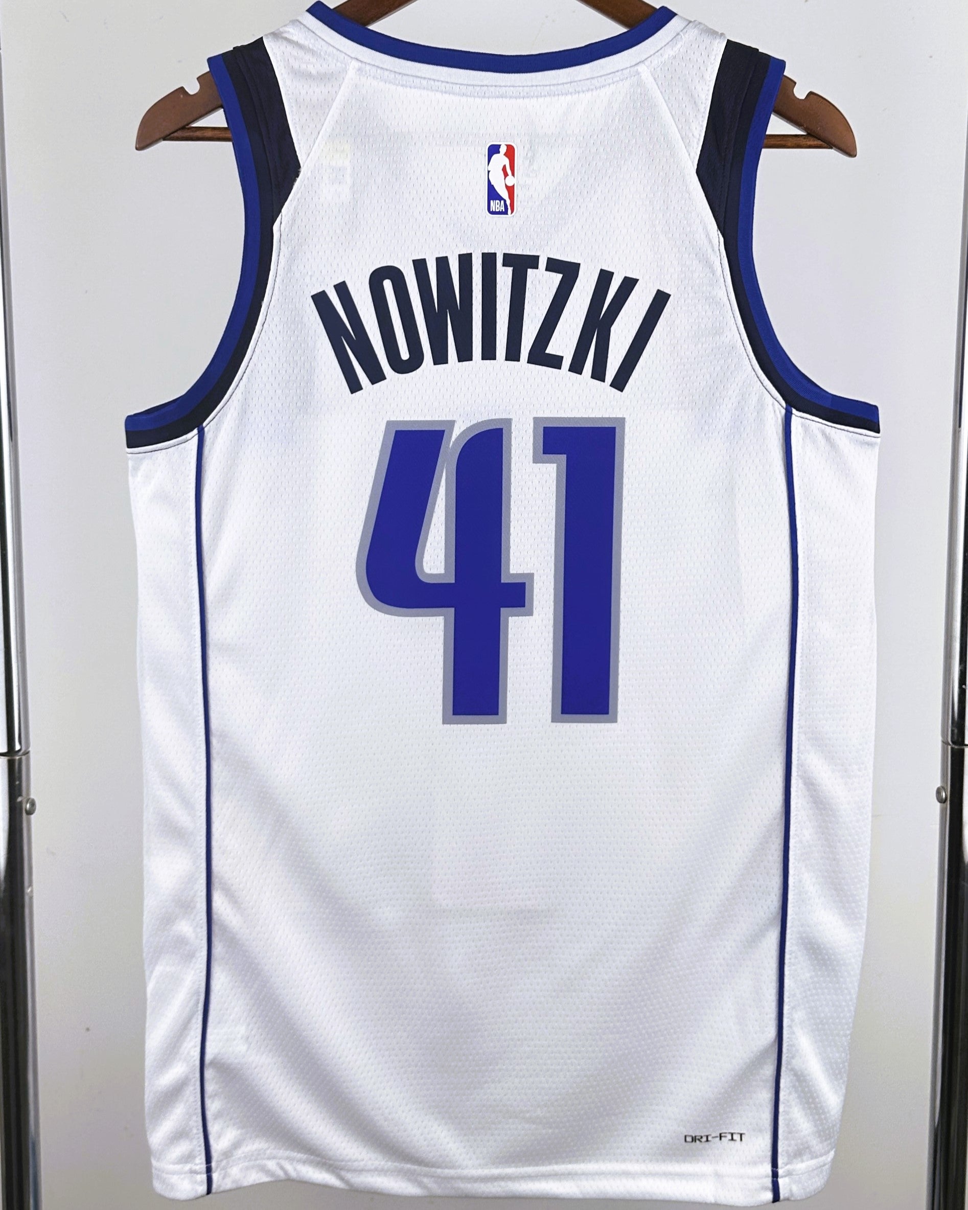 NOWITZKI DIRK (Dal)