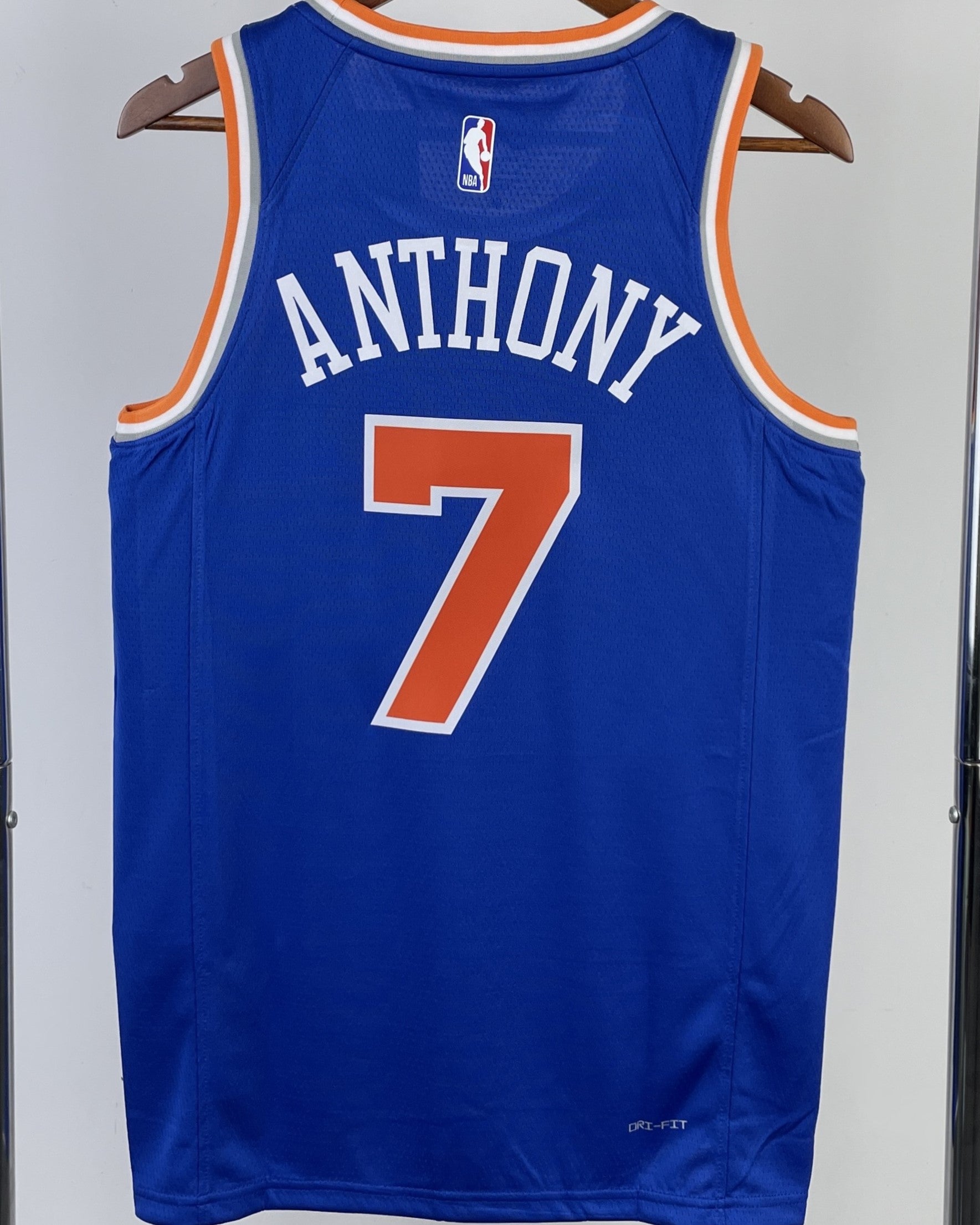 ANTHONY CARMELO (New Y)