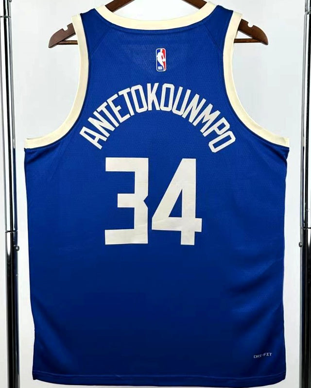 ANTETOKOUNMPO GIANNIS (Milwaukee Bucks)