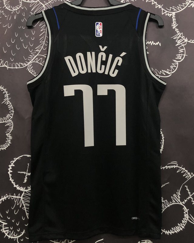 DONCIC LUKA (Dallas Mavericks)