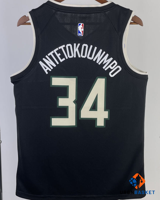 ANTETOKOUNMPO GIANNIS (Milwaukee Bucks)