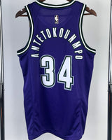 ANTETOKOUNMPO GIANNIS (Milwaukee Bucks)