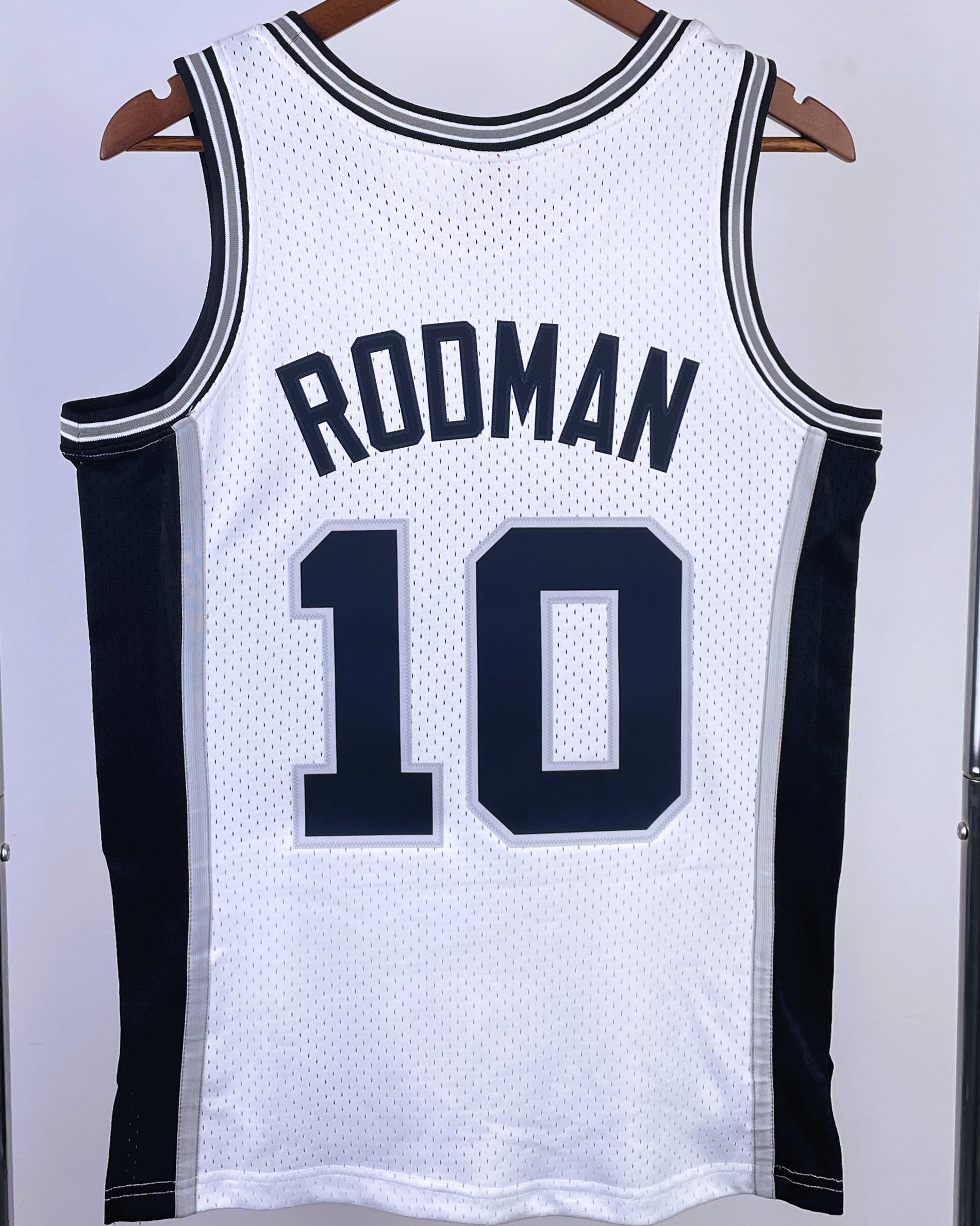 RODMAN DENNIS (San A)