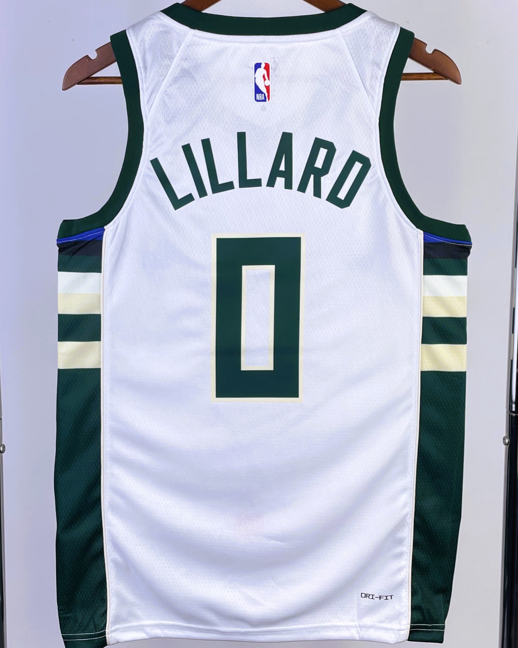 LILLARD DAMIAN (Mil)