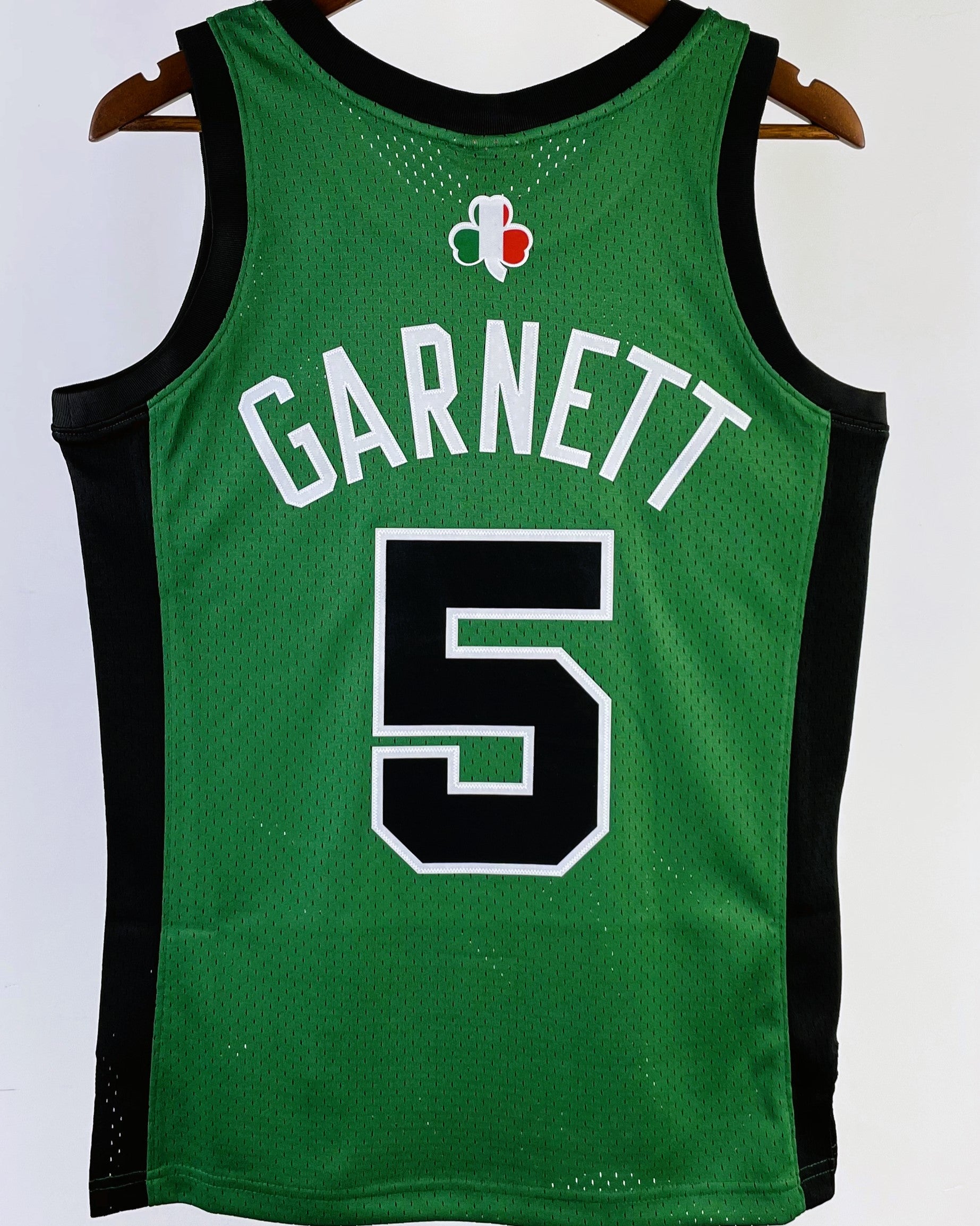 GARNETT KEVIN (Bos)