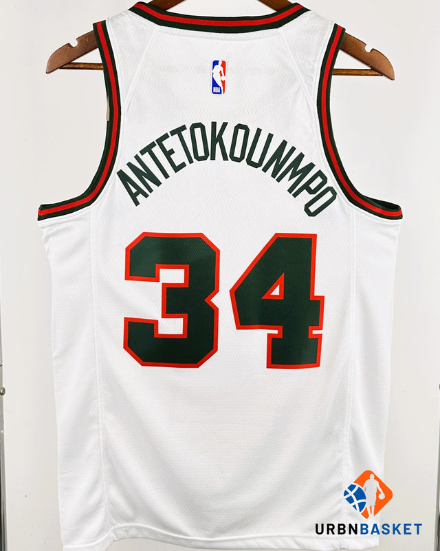 ANTETOKOUNMPO GIANNIS (Milwaukee Bucks)