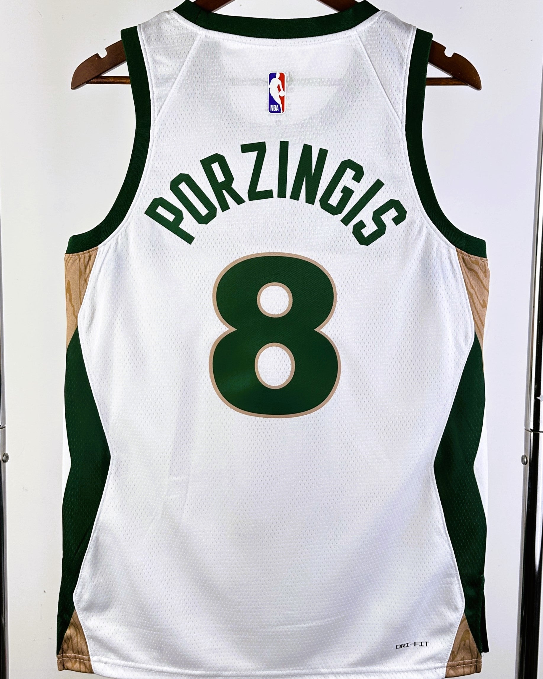 PORZINGIS KRISTAPS (Bos)