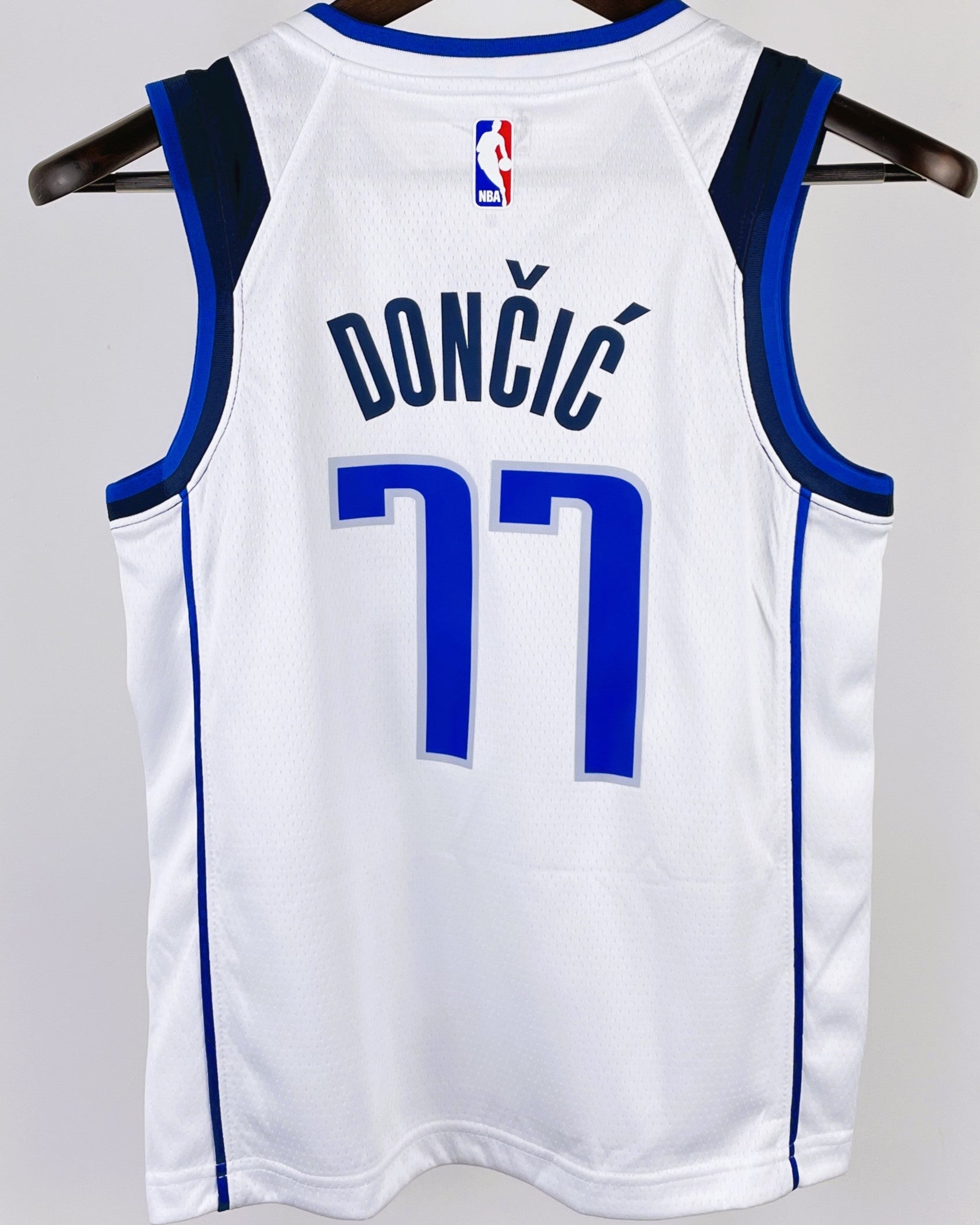 DONCIC LUKA (Dal)