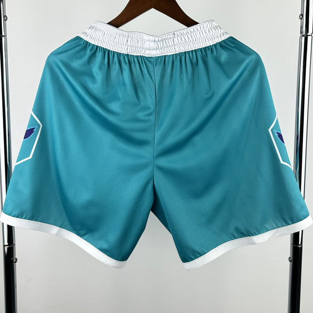 CHARLOTTE HORNETS short