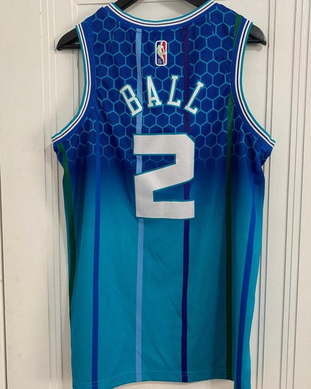 BALL LAMELO (Charlotte Hornets)