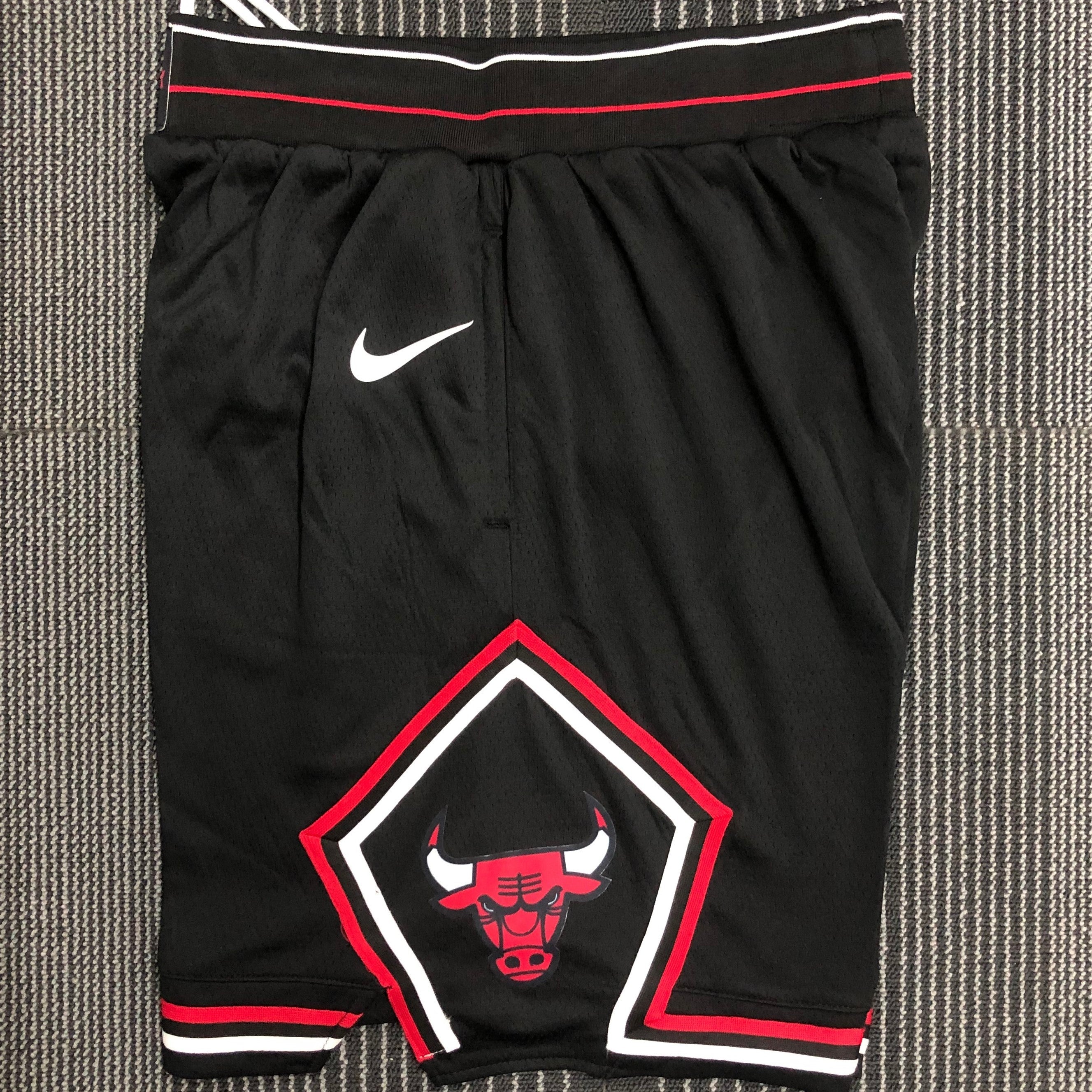 CHICAGO BULLS short