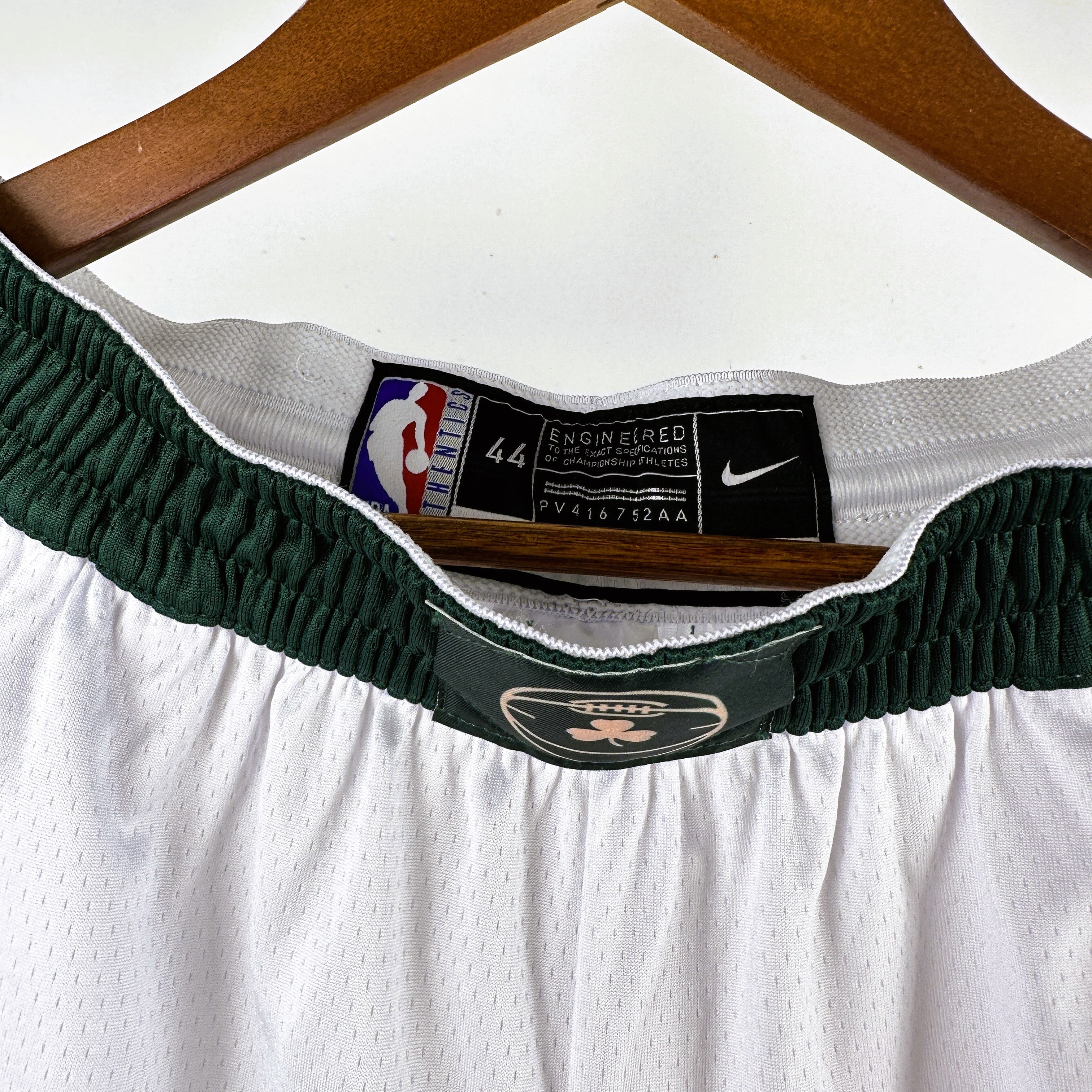 BOSTON CELTICS short