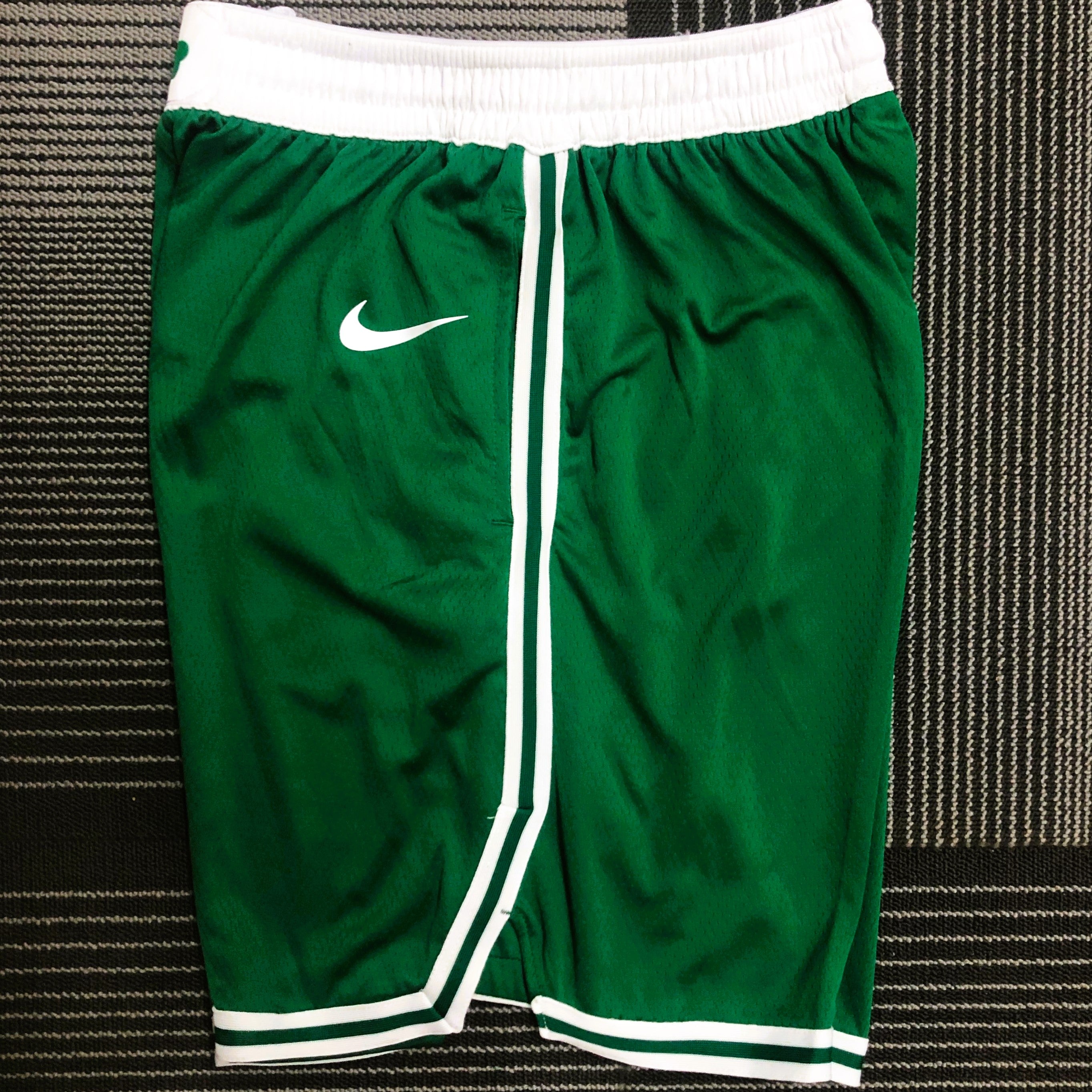 BOSTON CELTICS short