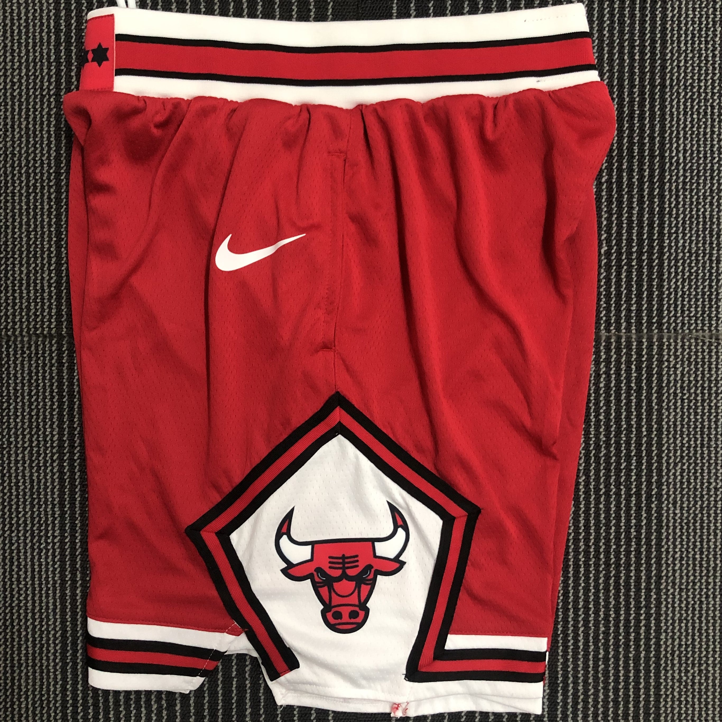 CHICAGO BULLS short