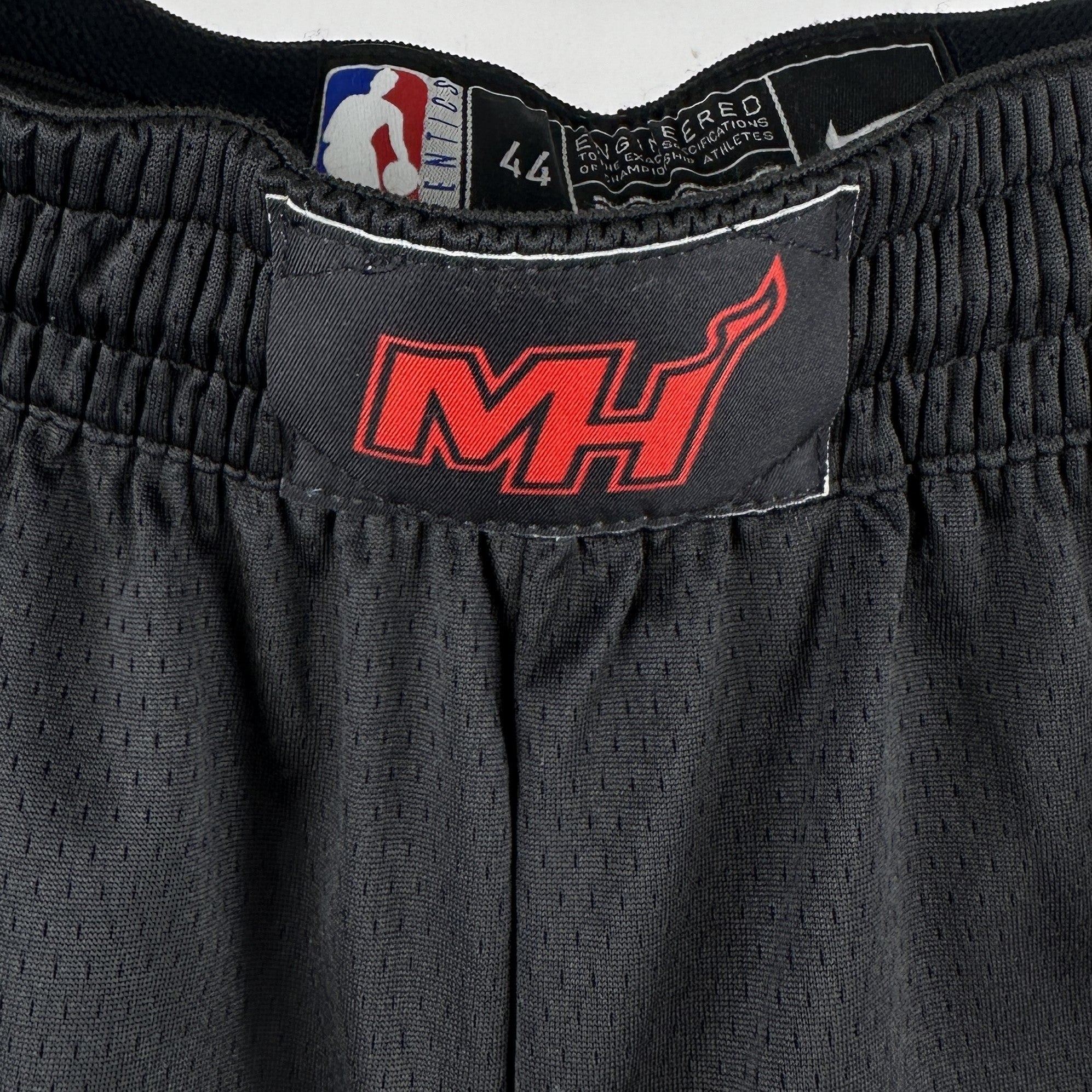 MIAMI HEAT short