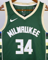 ANTETOKOUNMPO GIANNIS (Milwaukee Bucks)