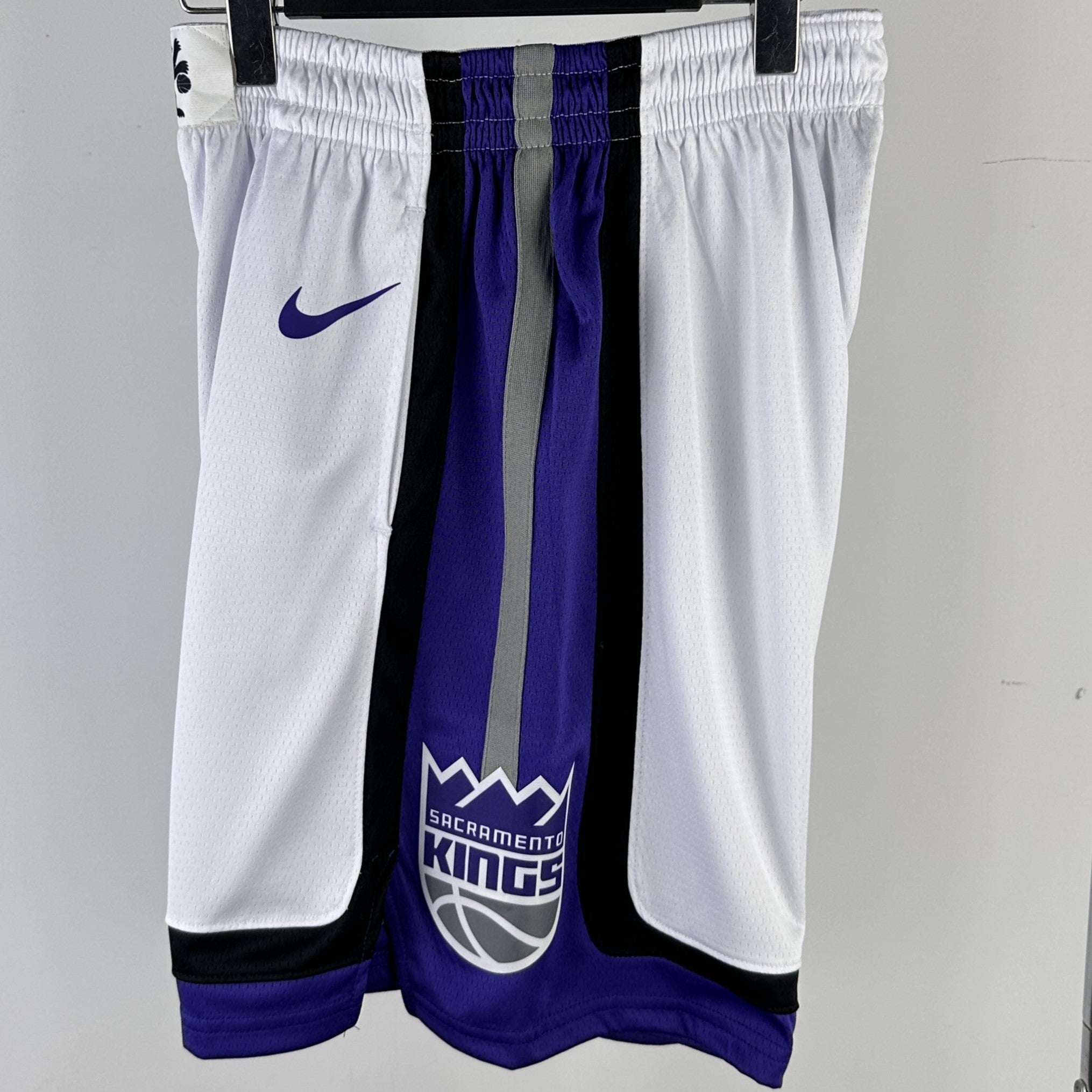 SACRAMENTO KINGS short