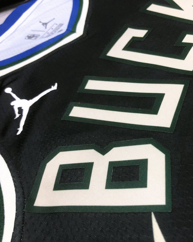 ANTETOKOUNMPO GIANNIS (Milwaukee Bucks)