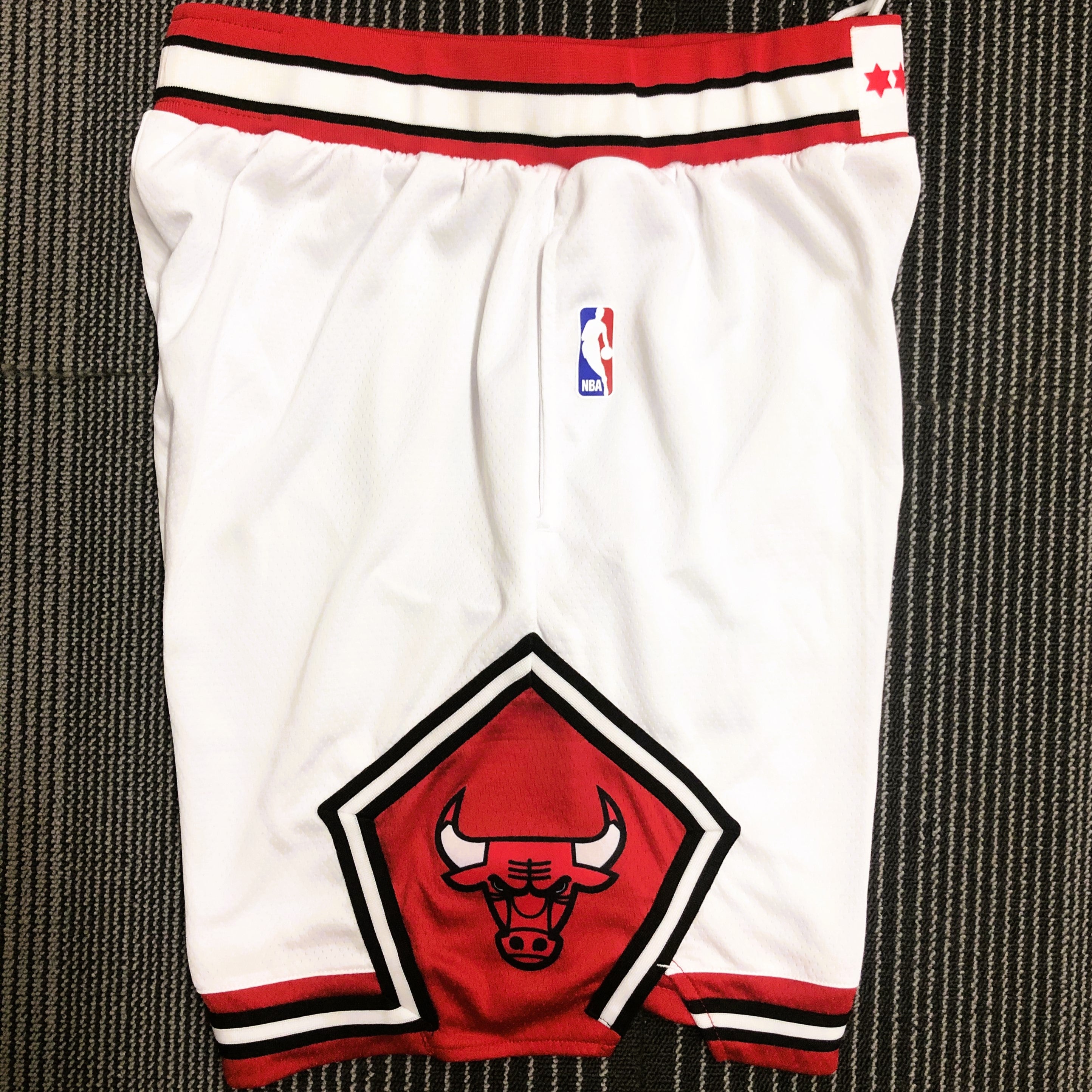 CHICAGO BULLS short