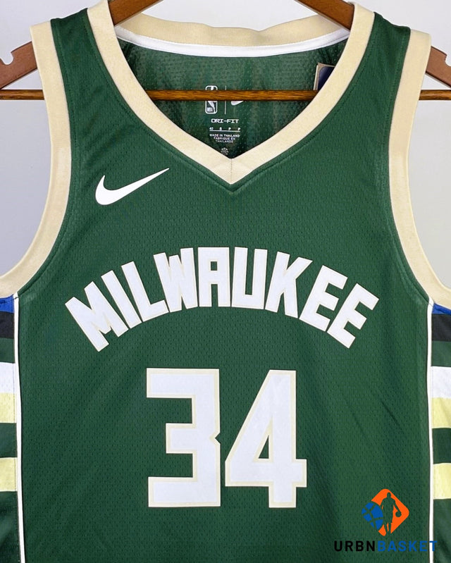 ANTETOKOUNMPO GIANNIS (Milwaukee Bucks)